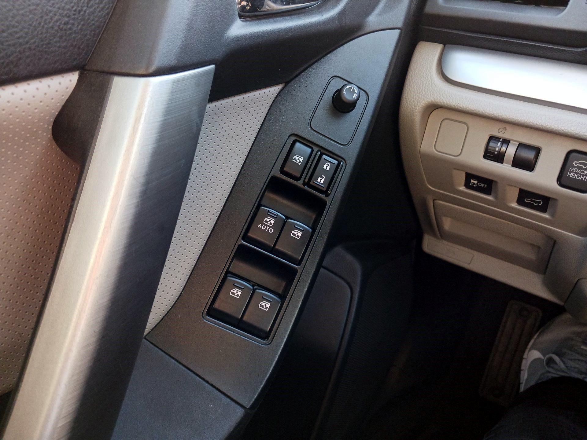 Thumbnail: 2014 Subaru Forester - 10