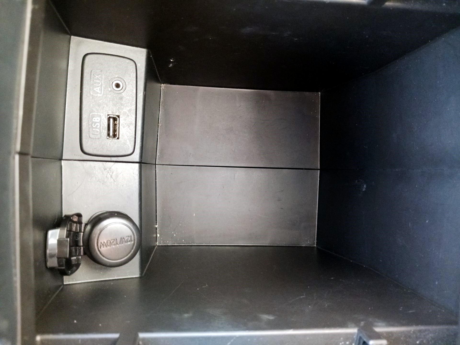 Thumbnail: 2014 Subaru Forester - 16