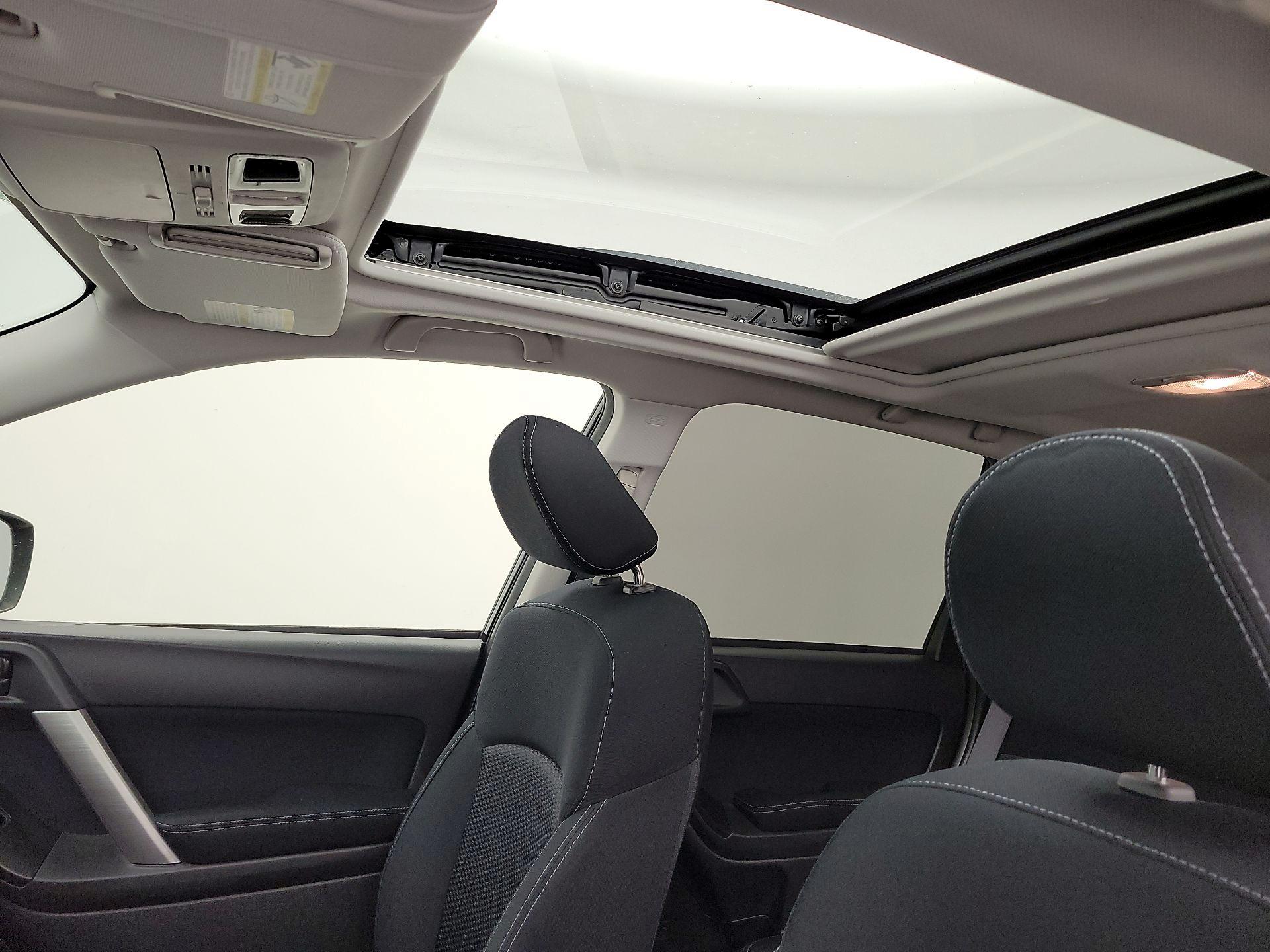 Thumbnail: 2015 Subaru Forester - 19
