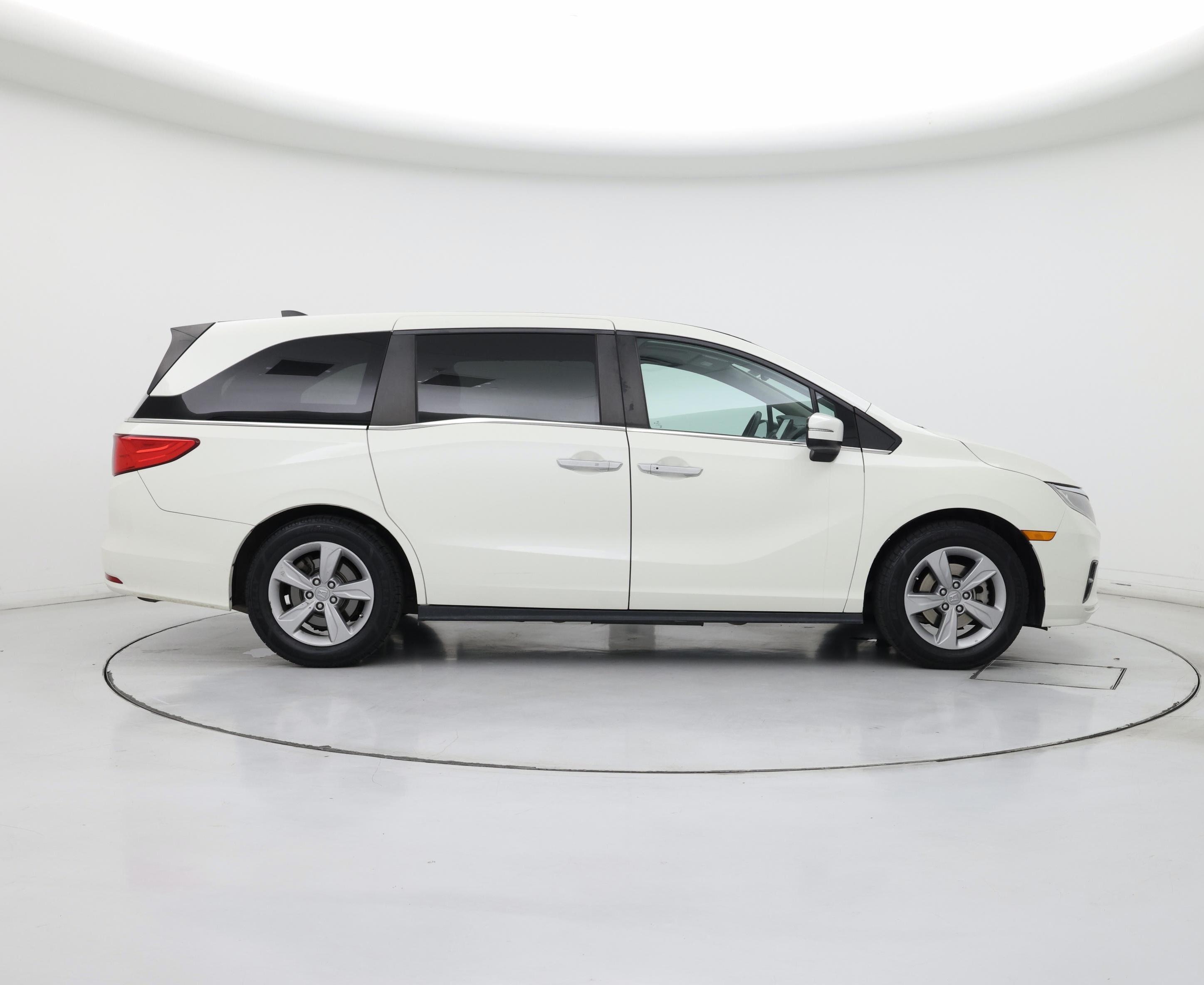 Thumbnail: 2019 Honda Odyssey - 7