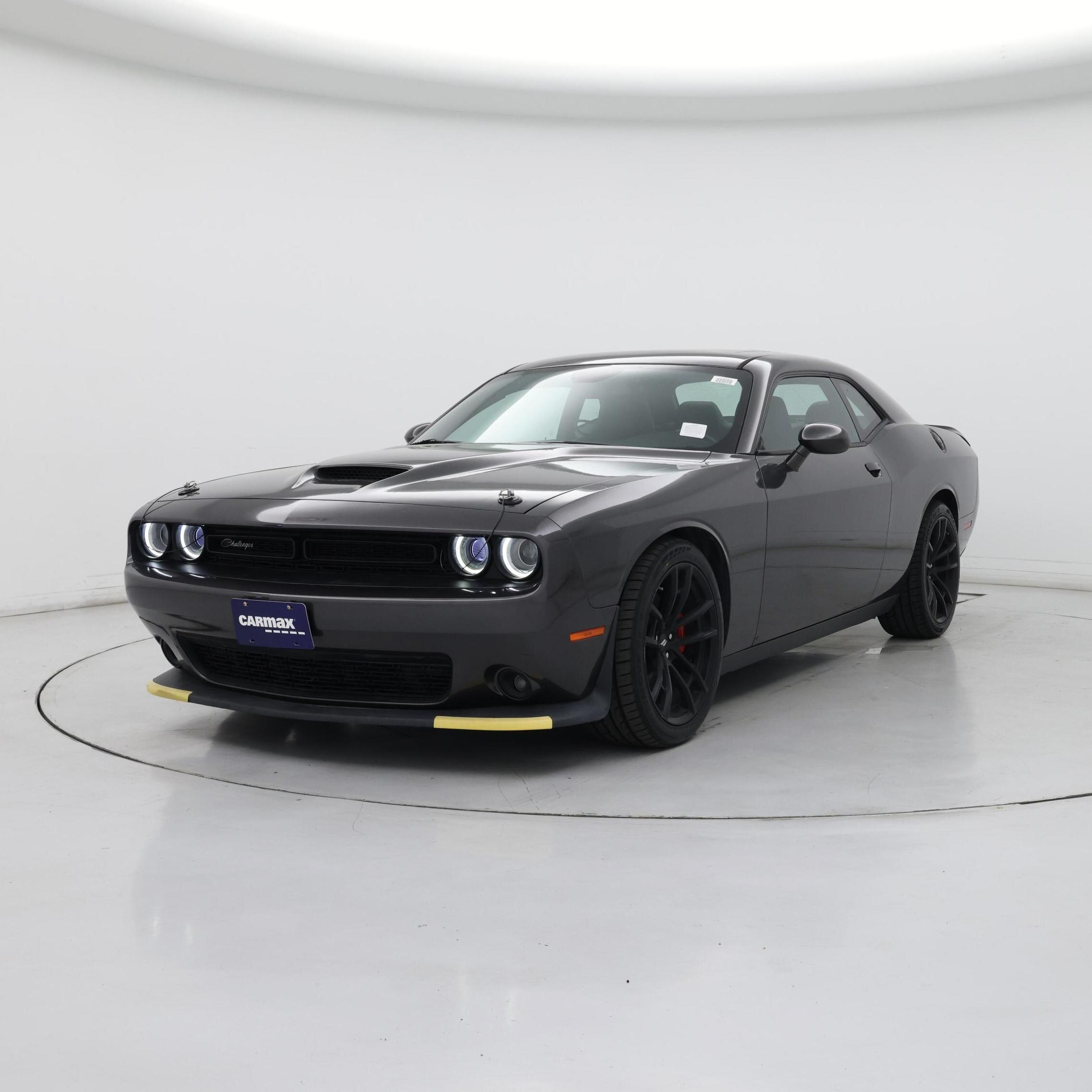 Thumbnail: 2019 Dodge Challenger - 4