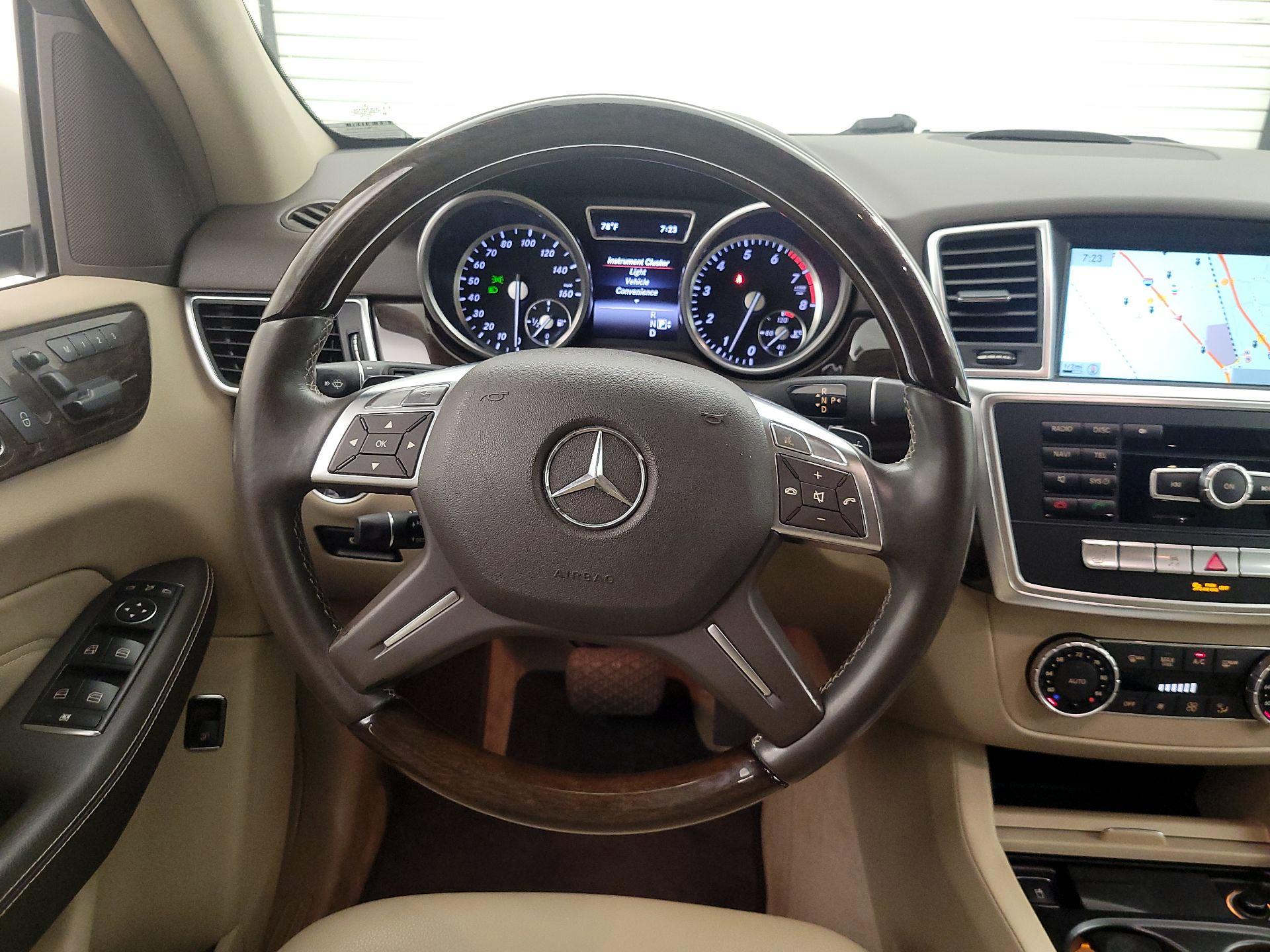Thumbnail: 2014 Mercedes-Benz M-Class - 10