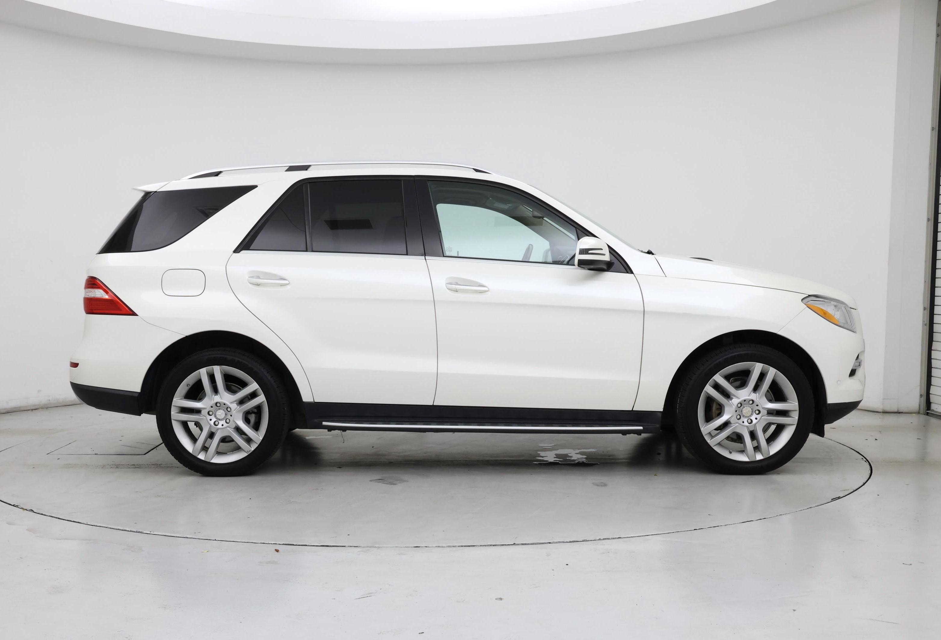 Thumbnail: 2014 Mercedes-Benz M-Class - 7