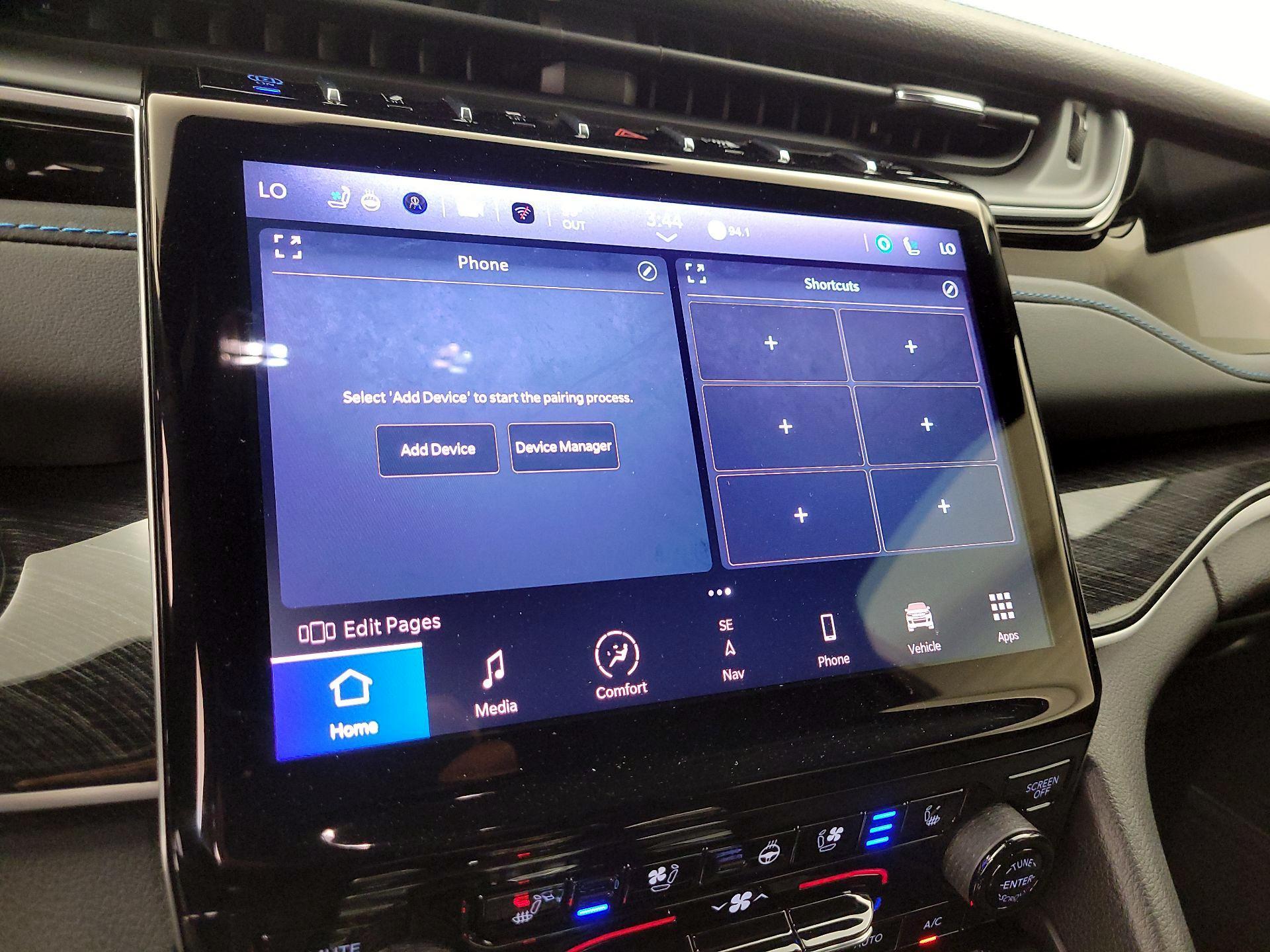 Thumbnail: 2023 Jeep Grand Cherokee - 15