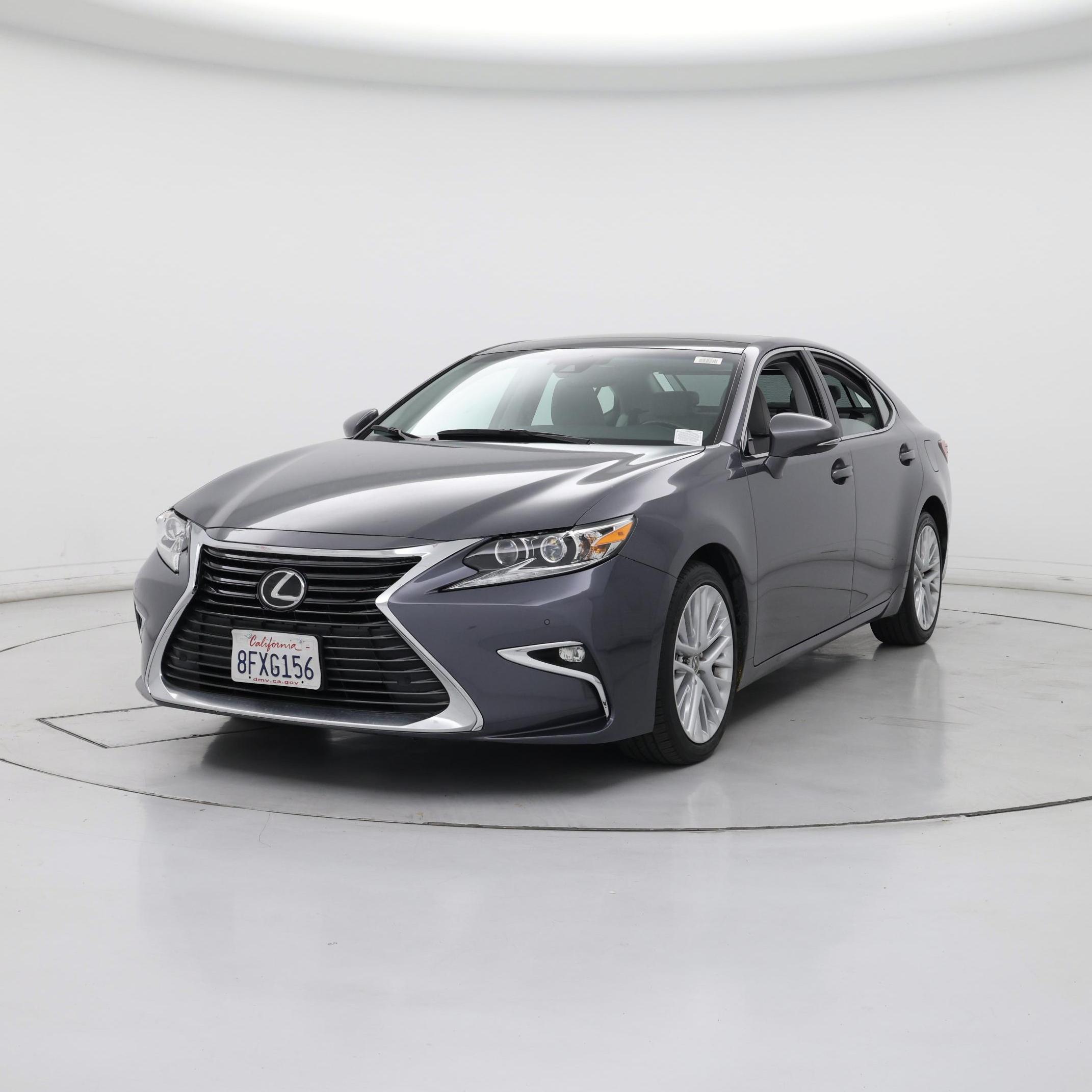 Thumbnail: 2018 Lexus ES - 4