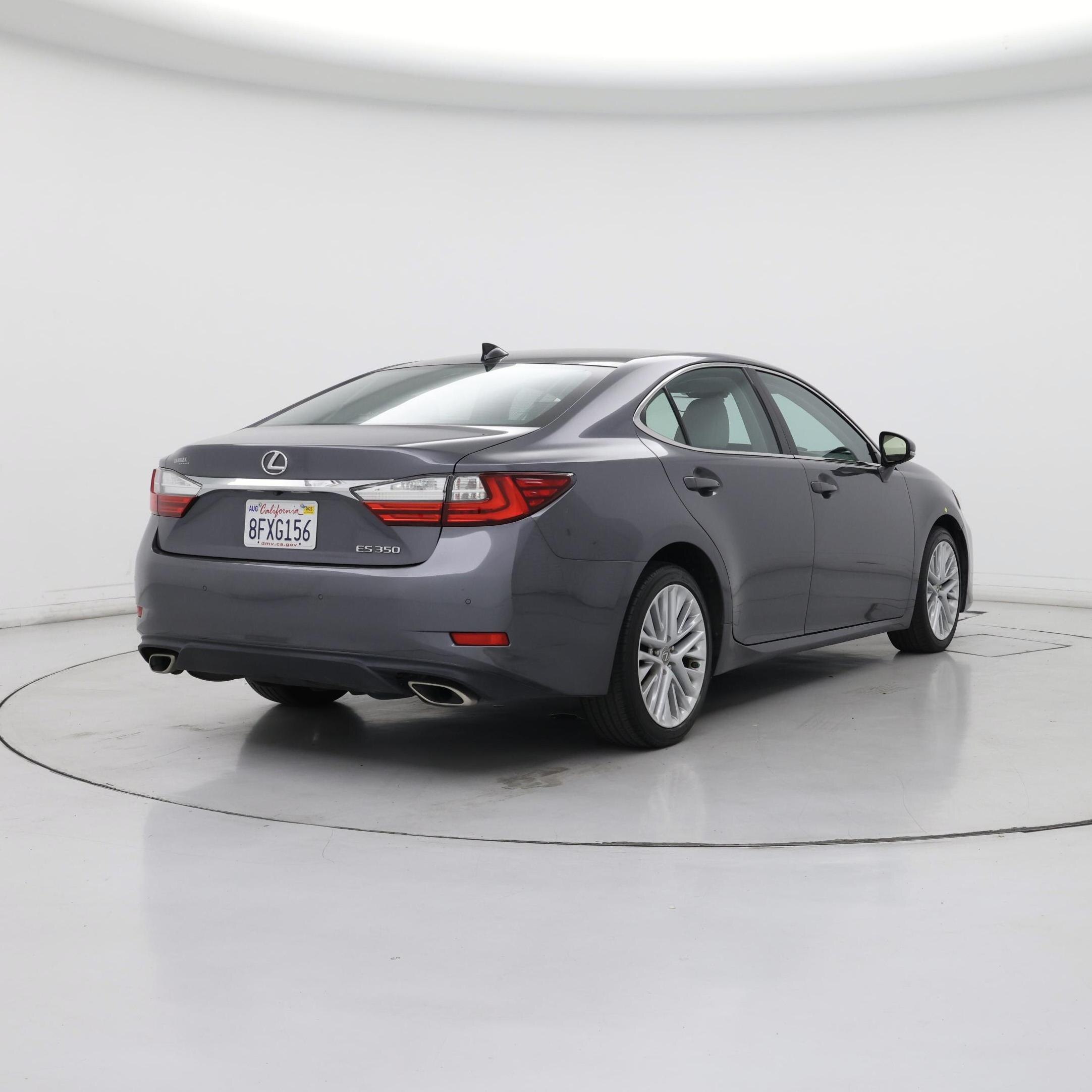 Thumbnail: 2018 Lexus ES - 8