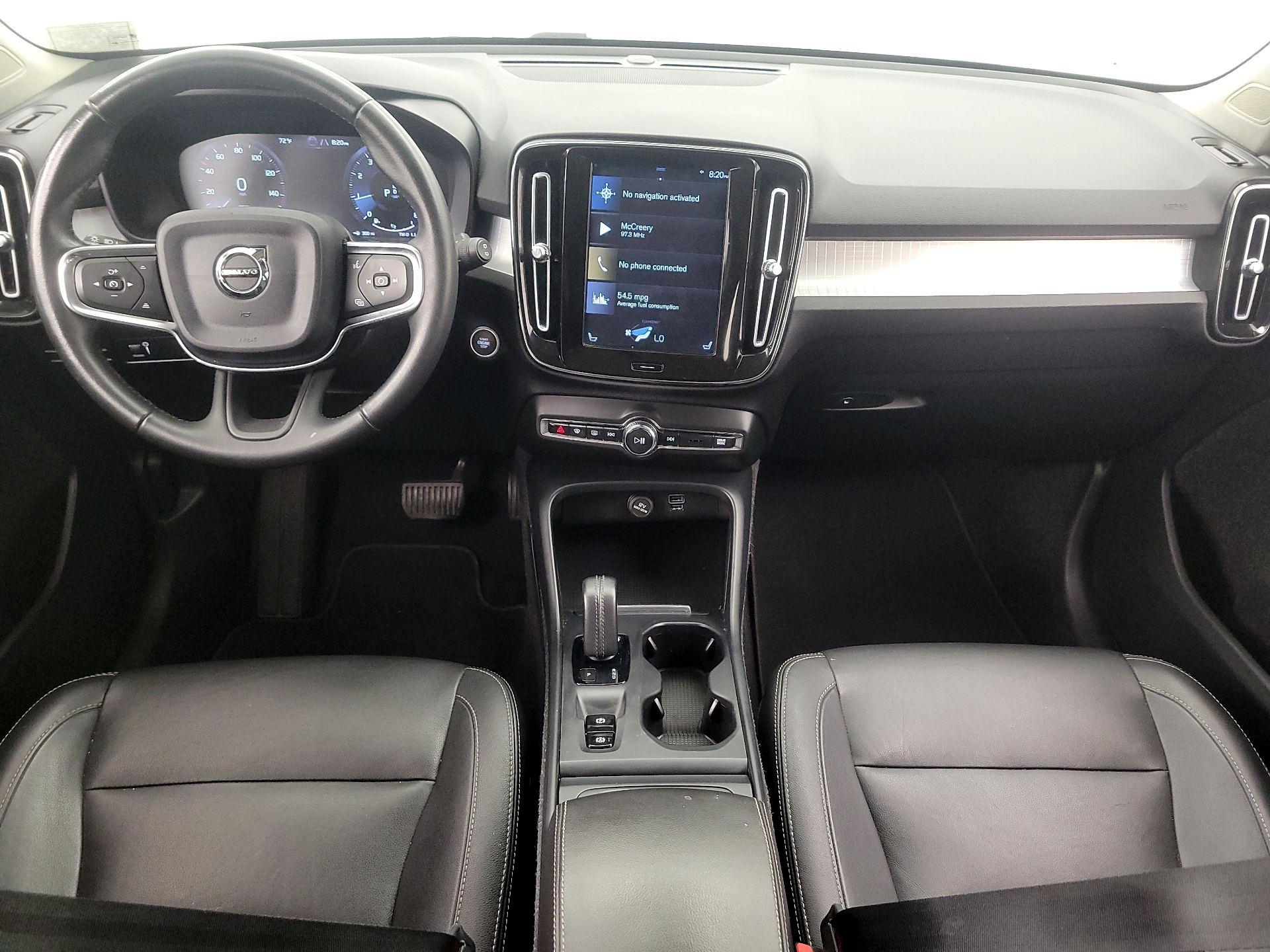Thumbnail: 2019 Volvo XC40 - 9