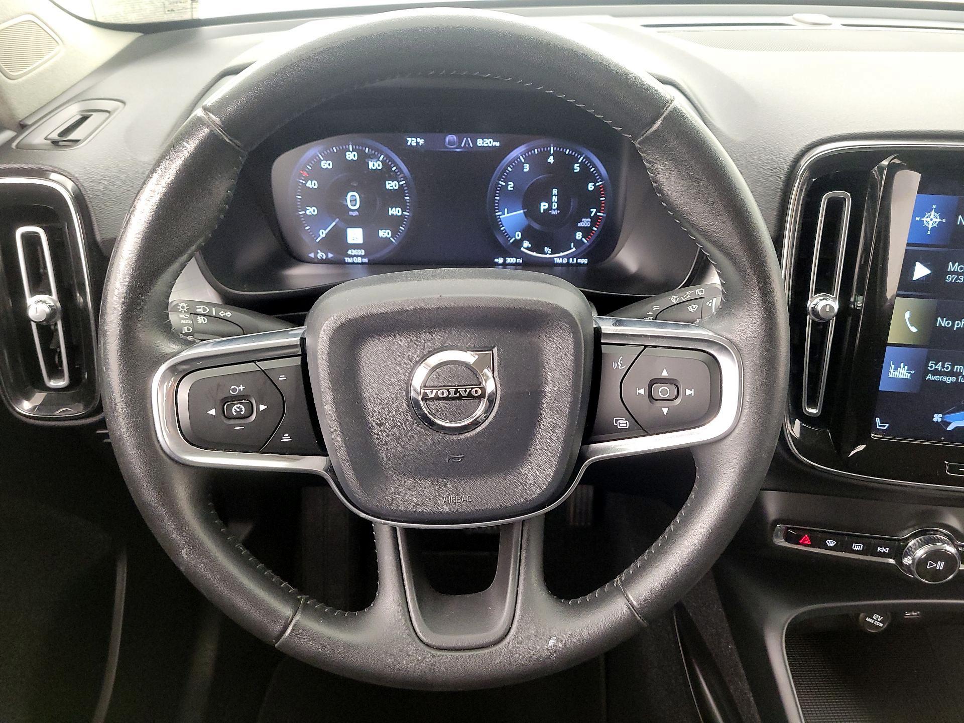 Thumbnail: 2019 Volvo XC40 - 10