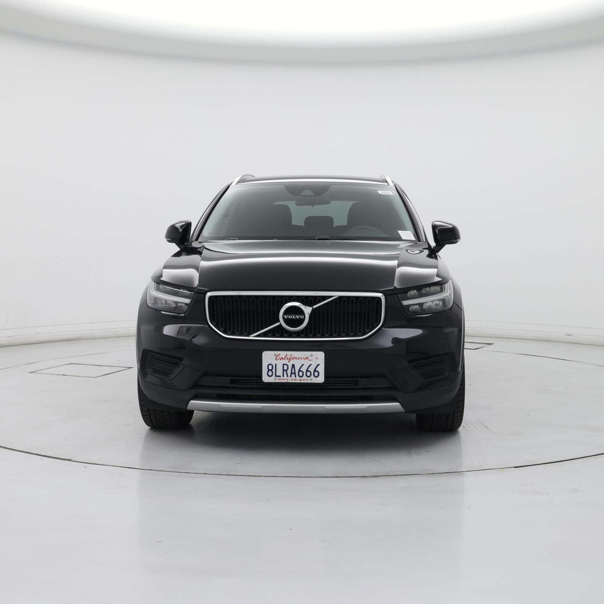 Thumbnail: 2019 Volvo XC40 - 5