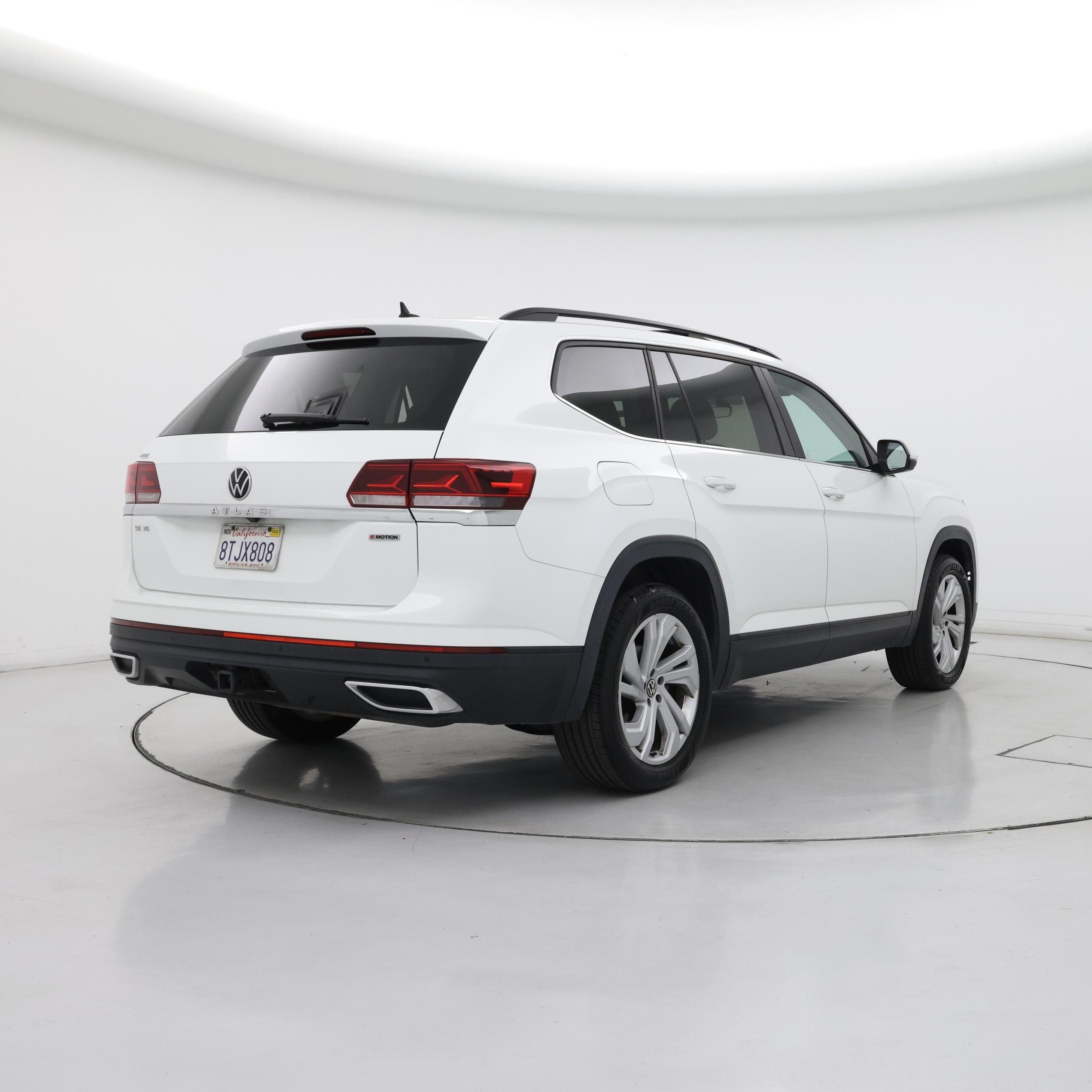 Thumbnail: 2021 Volkswagen Atlas - 8
