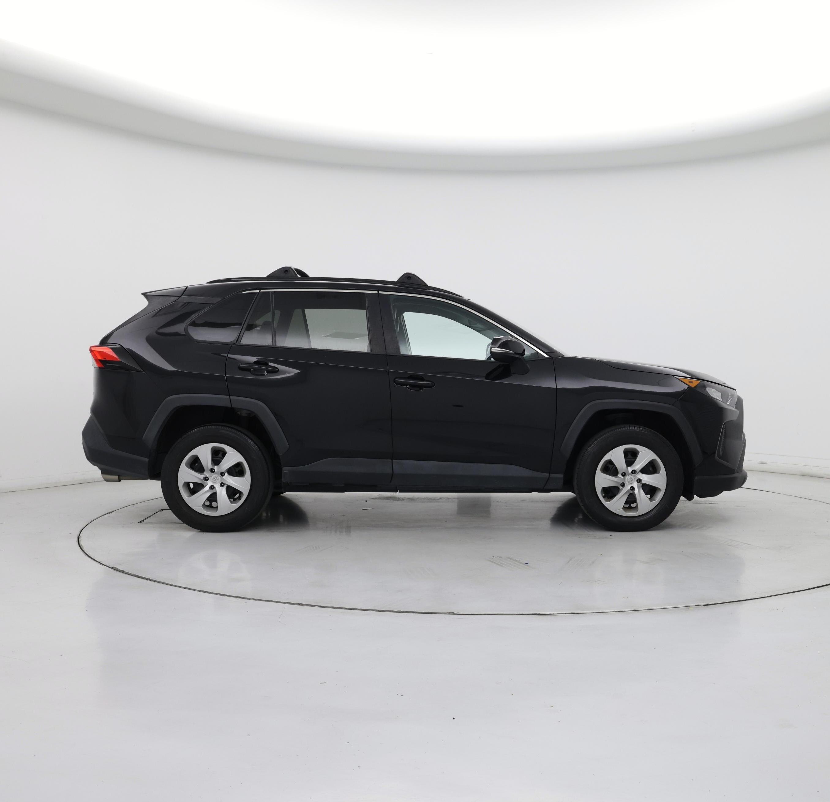 Thumbnail: 2020 Toyota RAV4 - 7