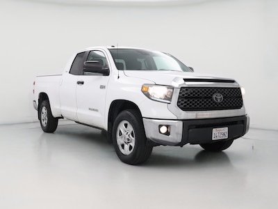 White 2018 Toyota Tundra SR5