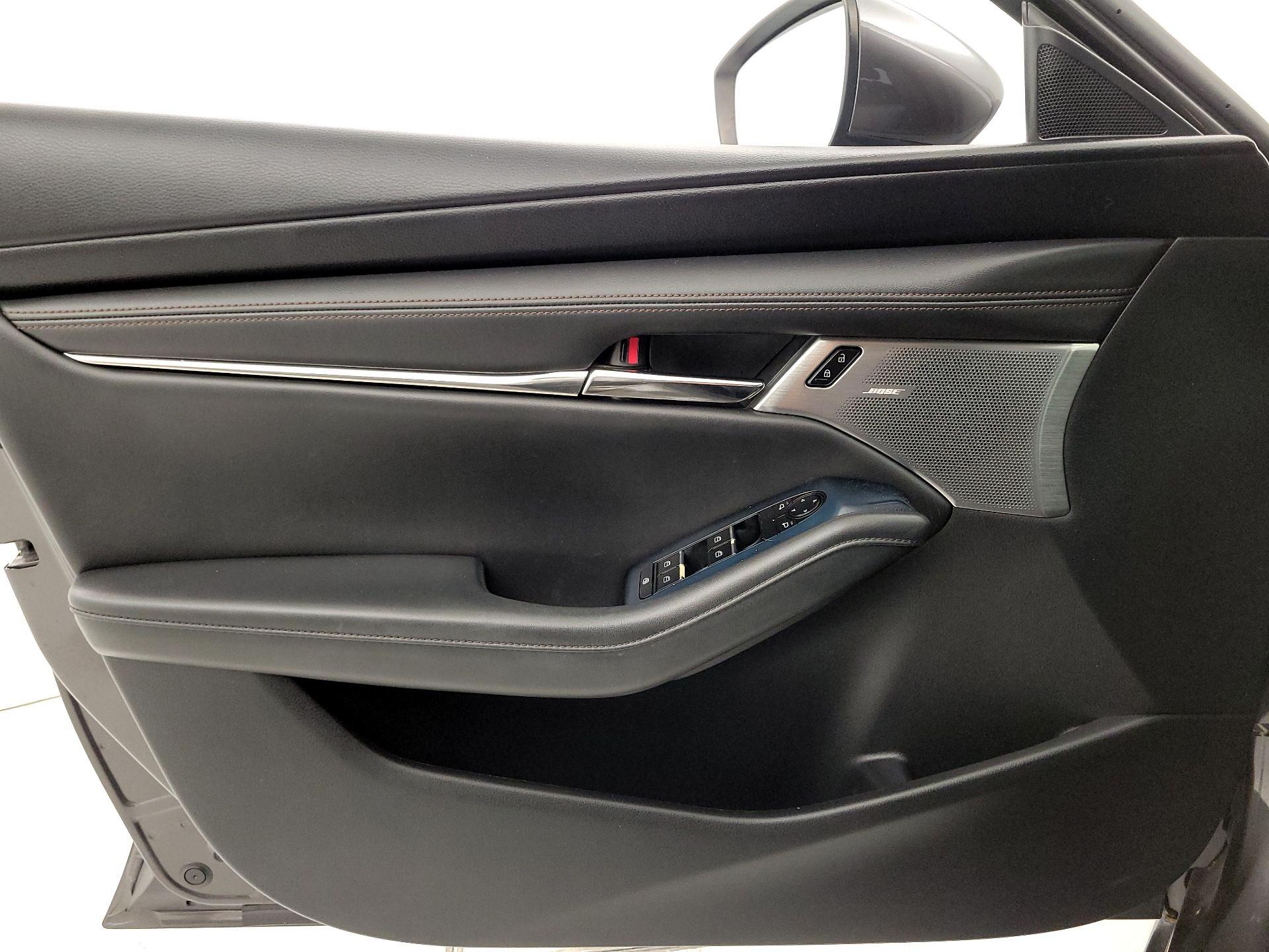 Thumbnail: 2019 Mazda Mazda3 - 12