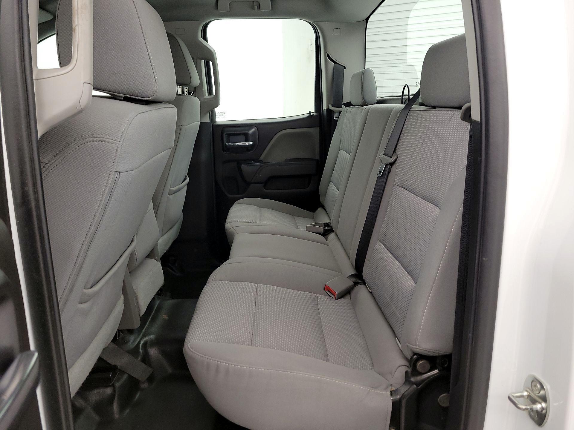 Thumbnail: 2019 Chevrolet Silverado 2500 - 19