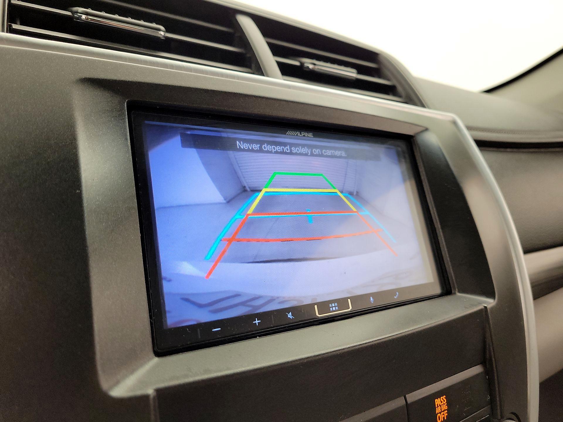Thumbnail: 2015 Toyota Camry - 14