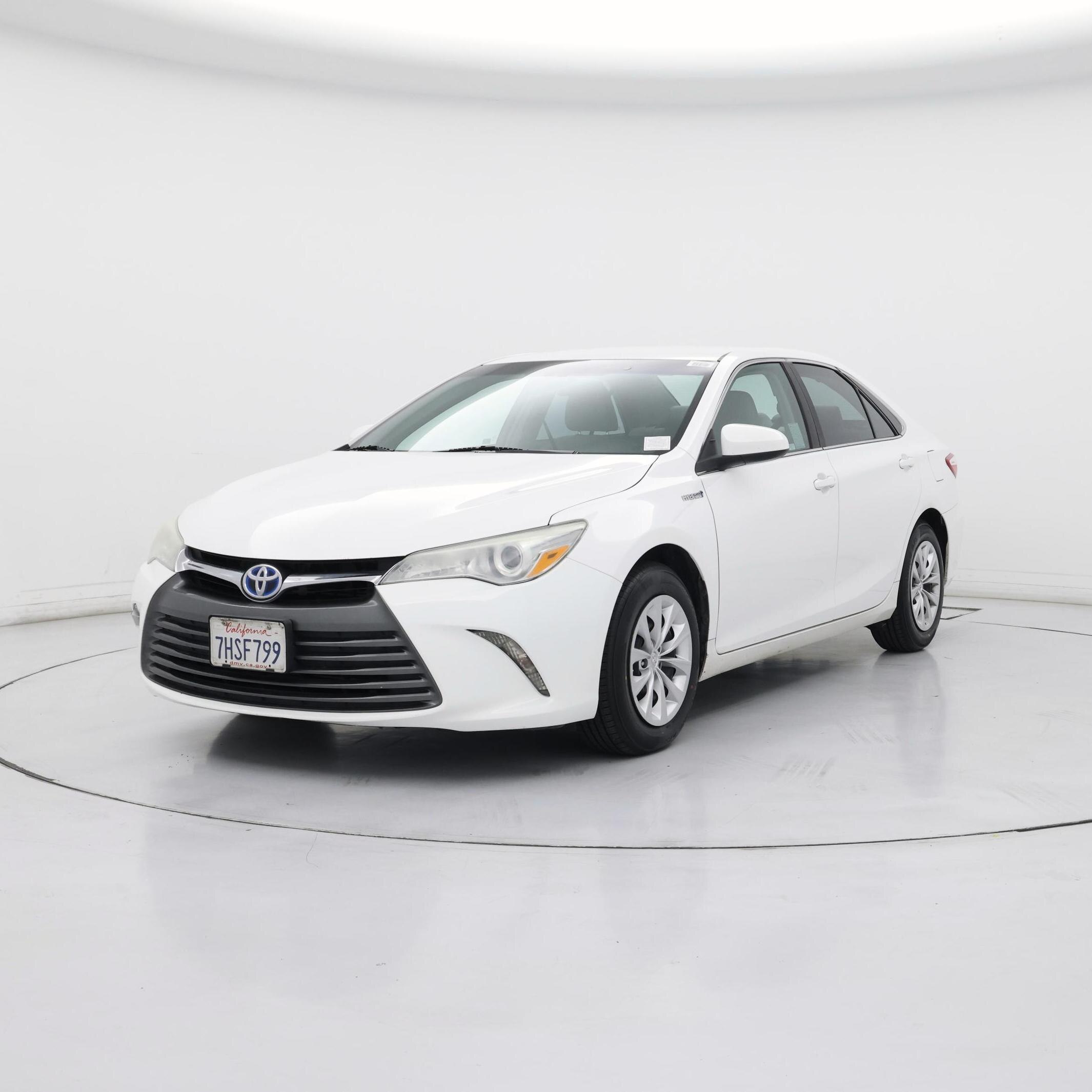 Thumbnail: 2015 Toyota Camry - 4