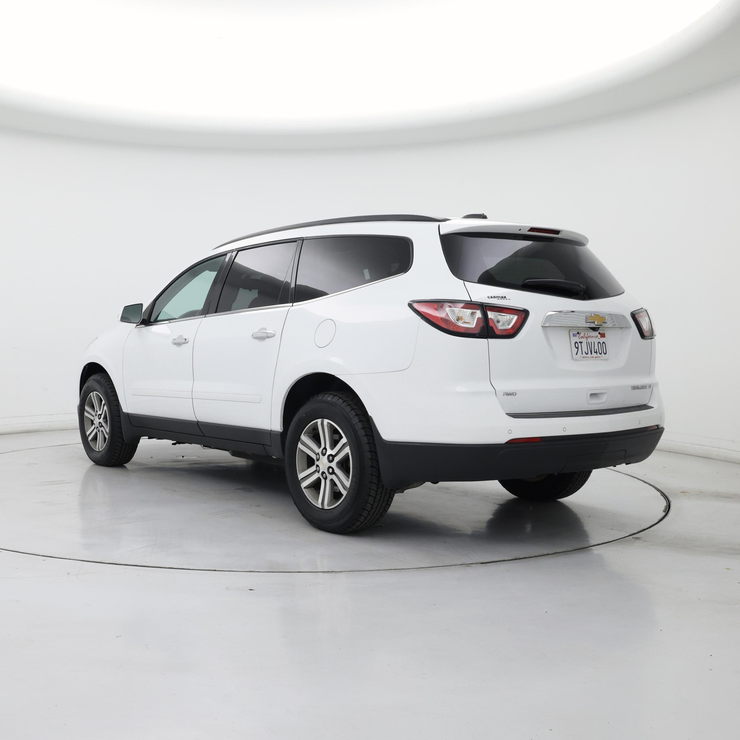Thumbnail: 2016 Chevrolet Traverse - 2