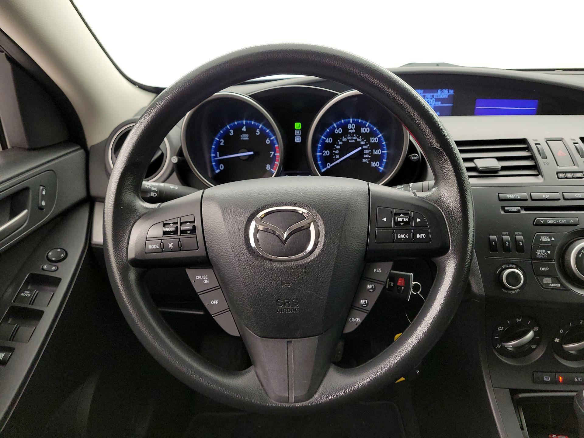 Thumbnail: 2013 Mazda Mazda3 - 10
