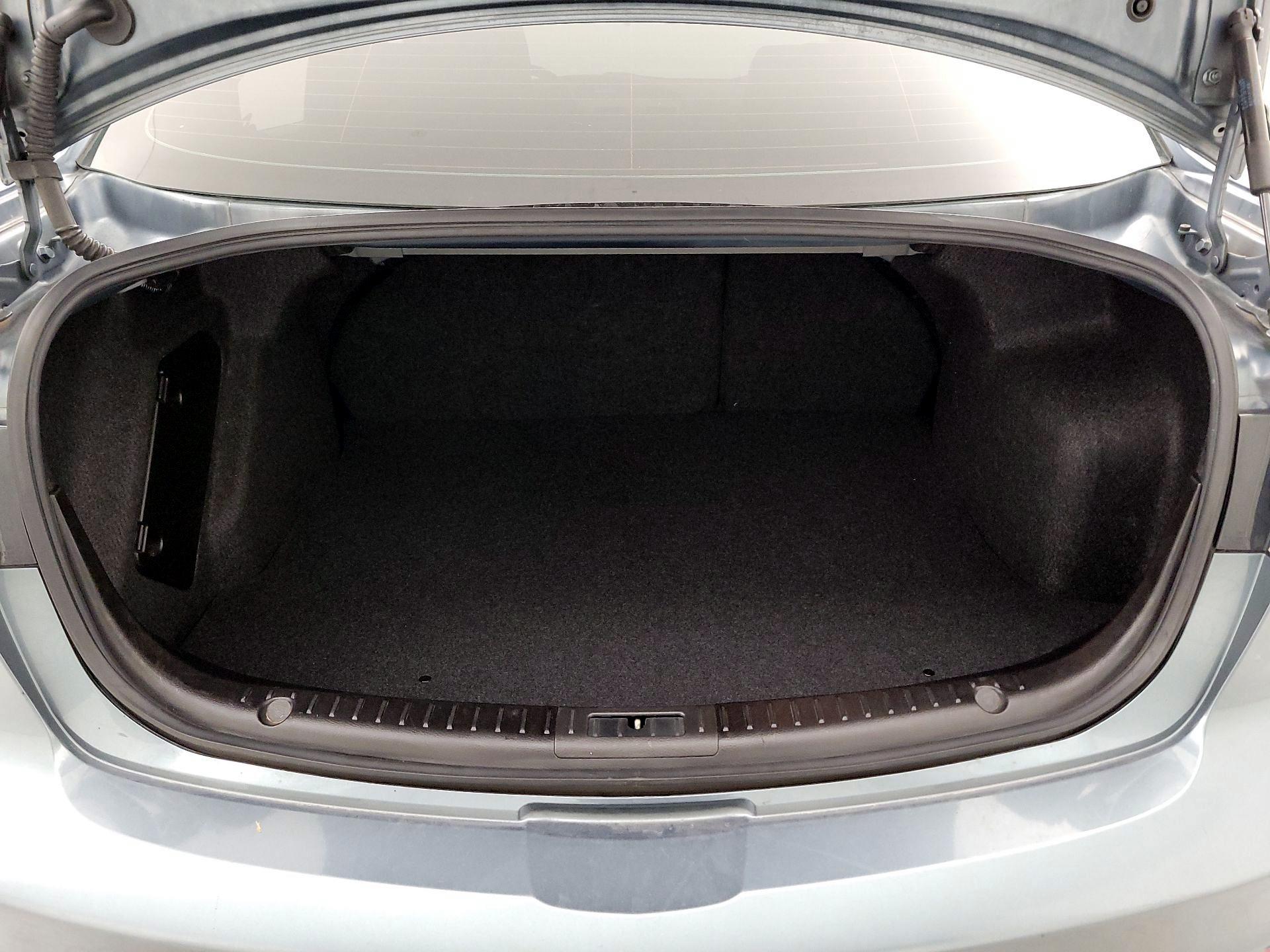 Thumbnail: 2013 Mazda Mazda3 - 17