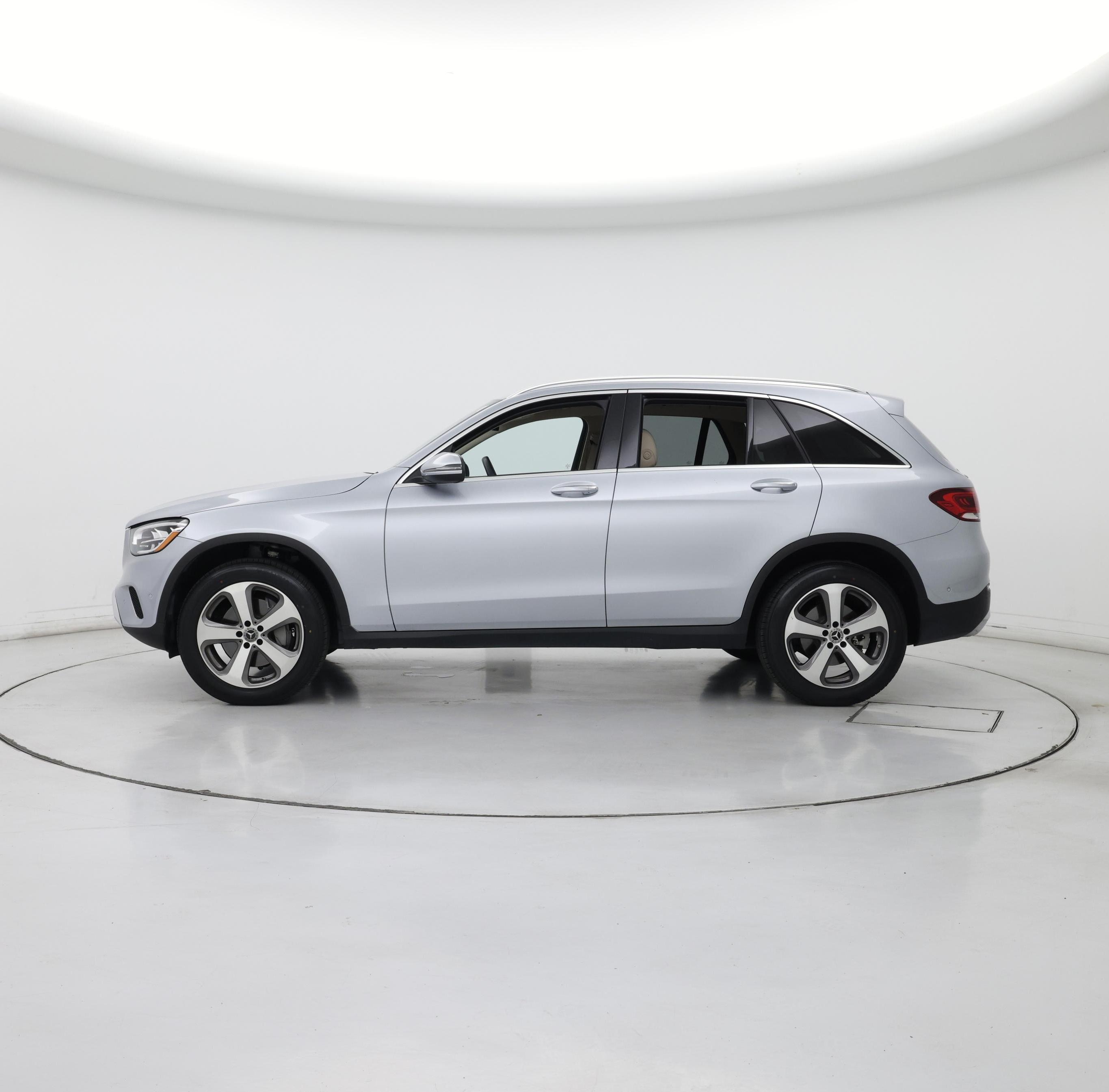 Thumbnail: 2022 Mercedes-Benz GLC - 3