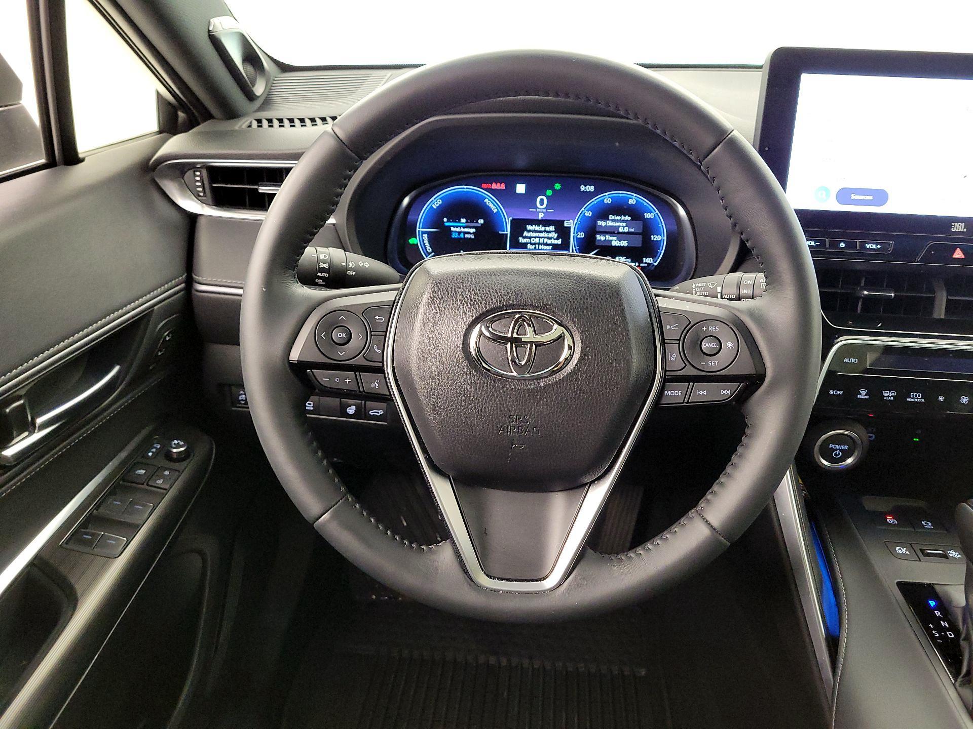Thumbnail: 2024 Toyota Venza - 10