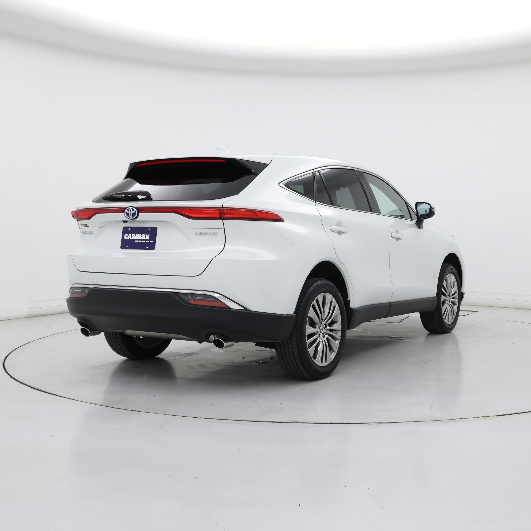 Thumbnail: 2024 Toyota Venza - 8