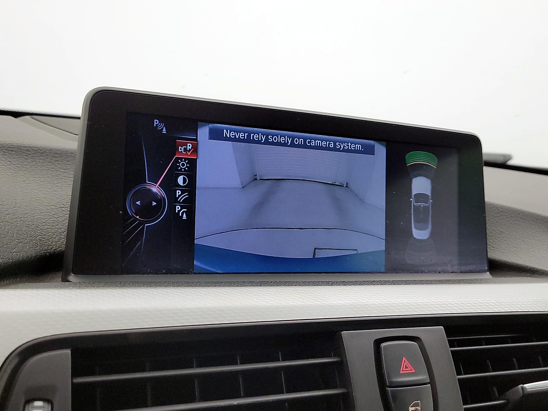 Thumbnail: 2015 BMW 4 Series - 15