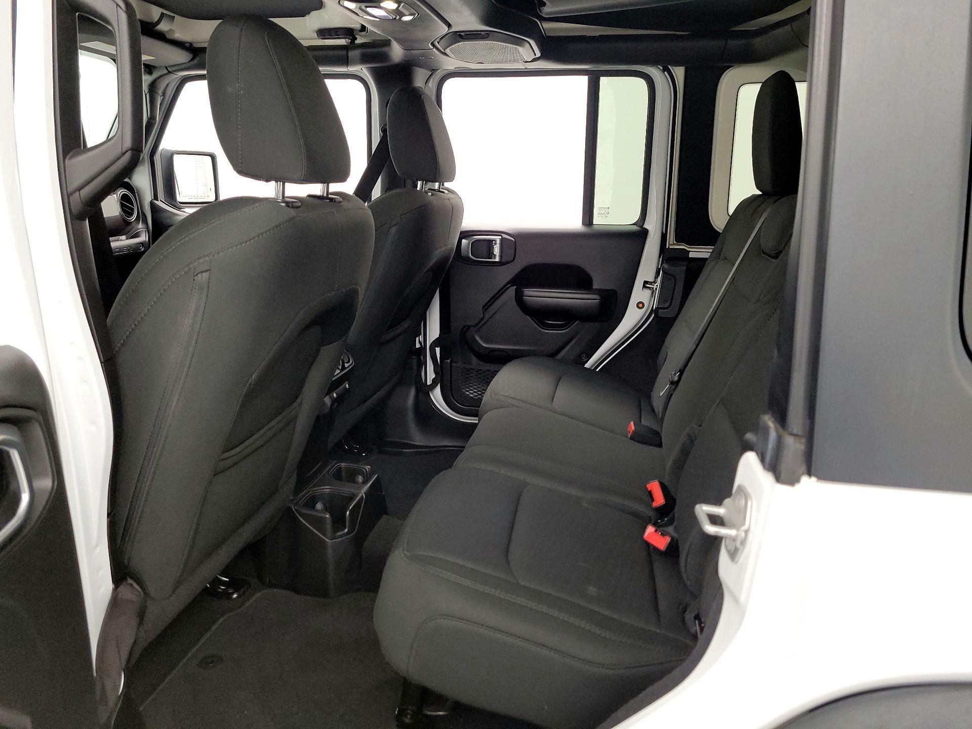 Thumbnail: 2019 Jeep Wrangler - 20