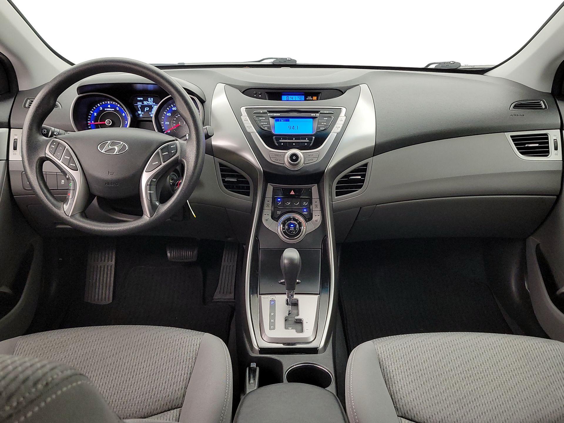 Thumbnail: 2013 Hyundai Elantra - 9