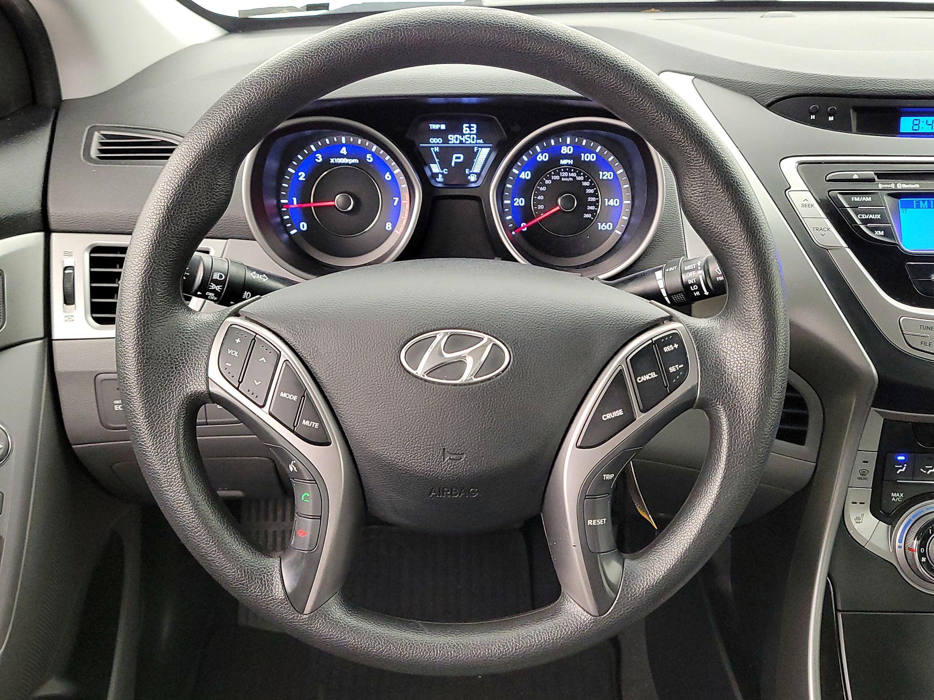 Thumbnail: 2013 Hyundai Elantra - 10