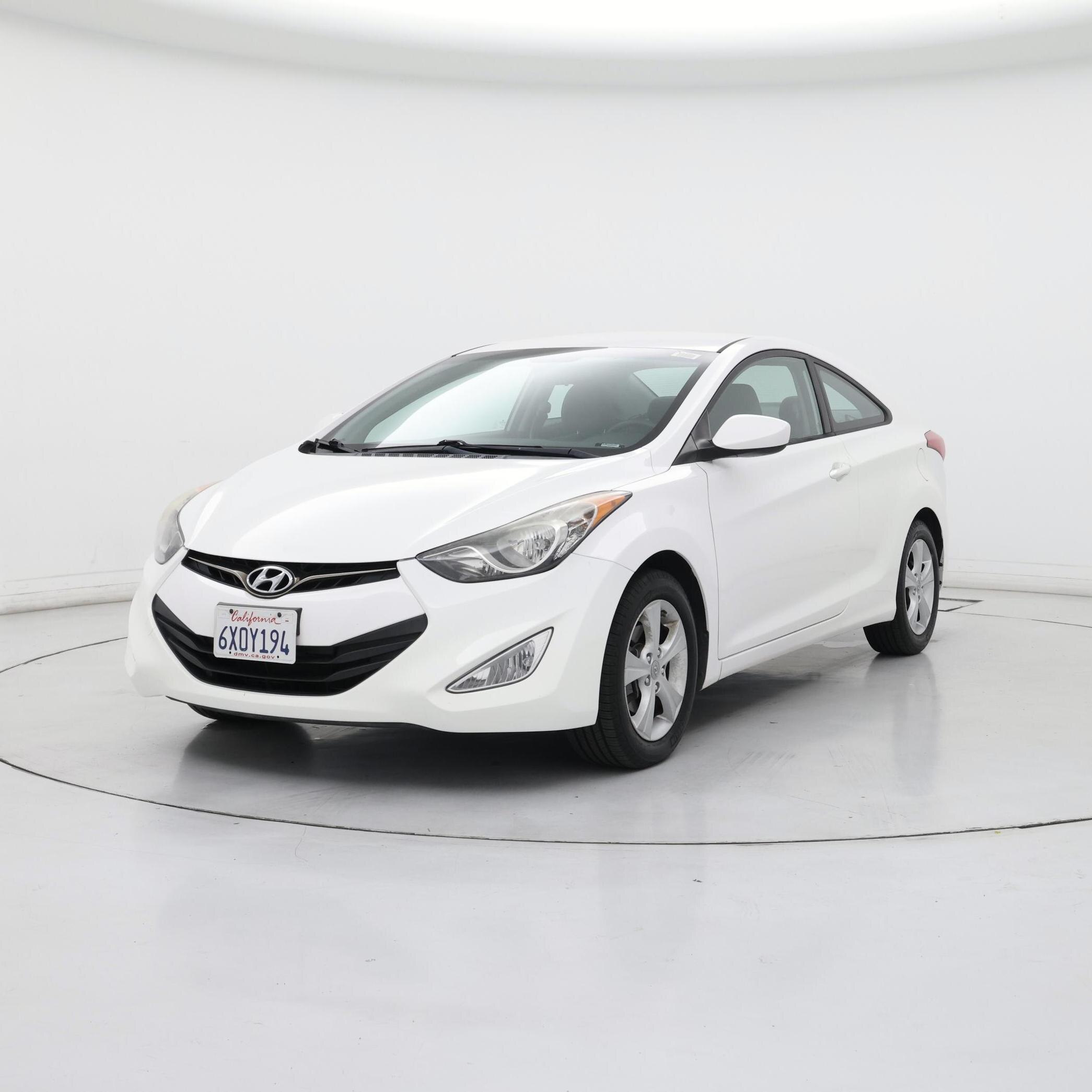Thumbnail: 2013 Hyundai Elantra - 4