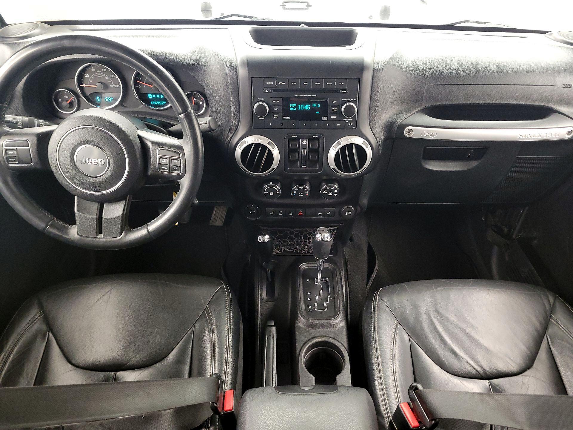 Thumbnail: 2016 Jeep Wrangler - 9