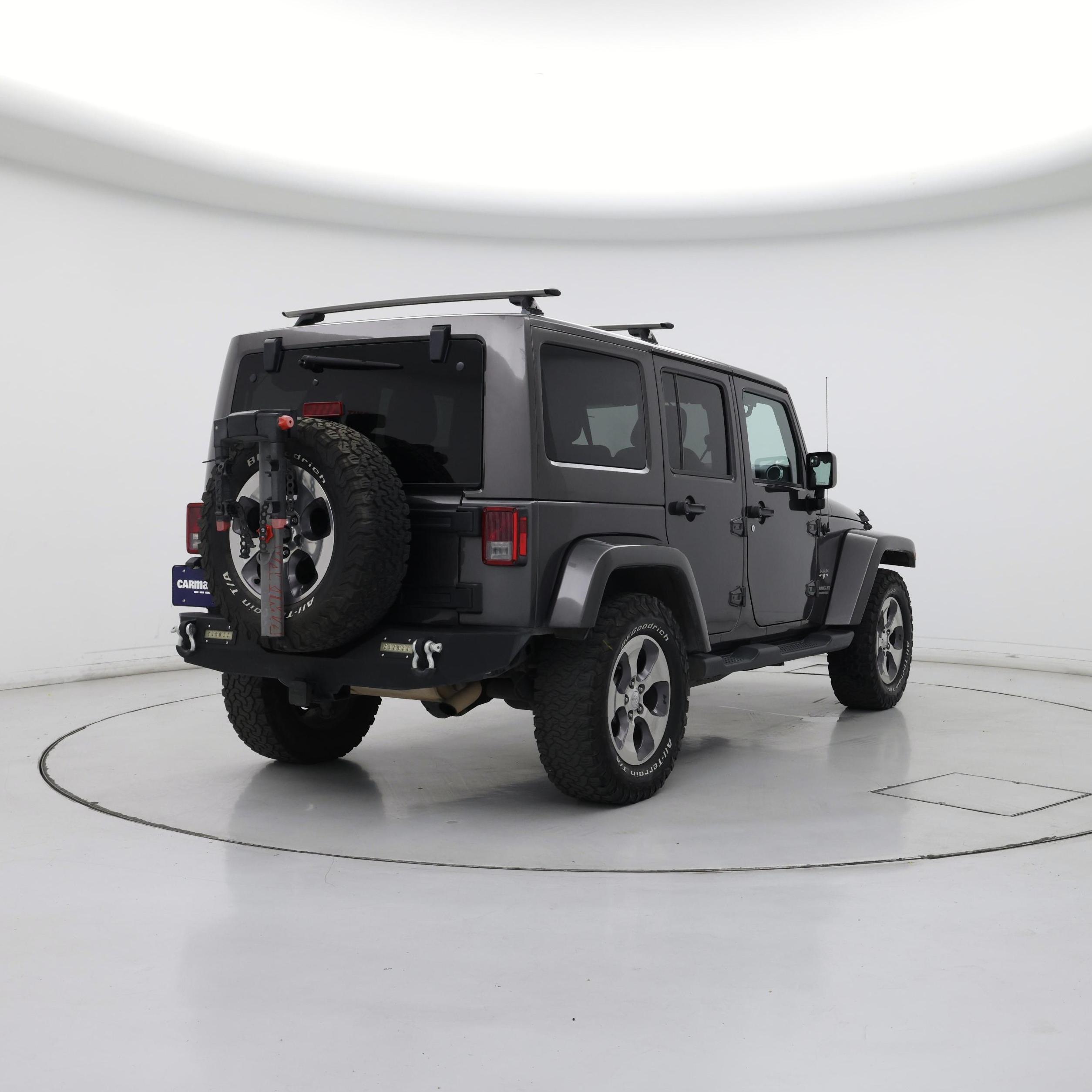 Thumbnail: 2016 Jeep Wrangler - 8