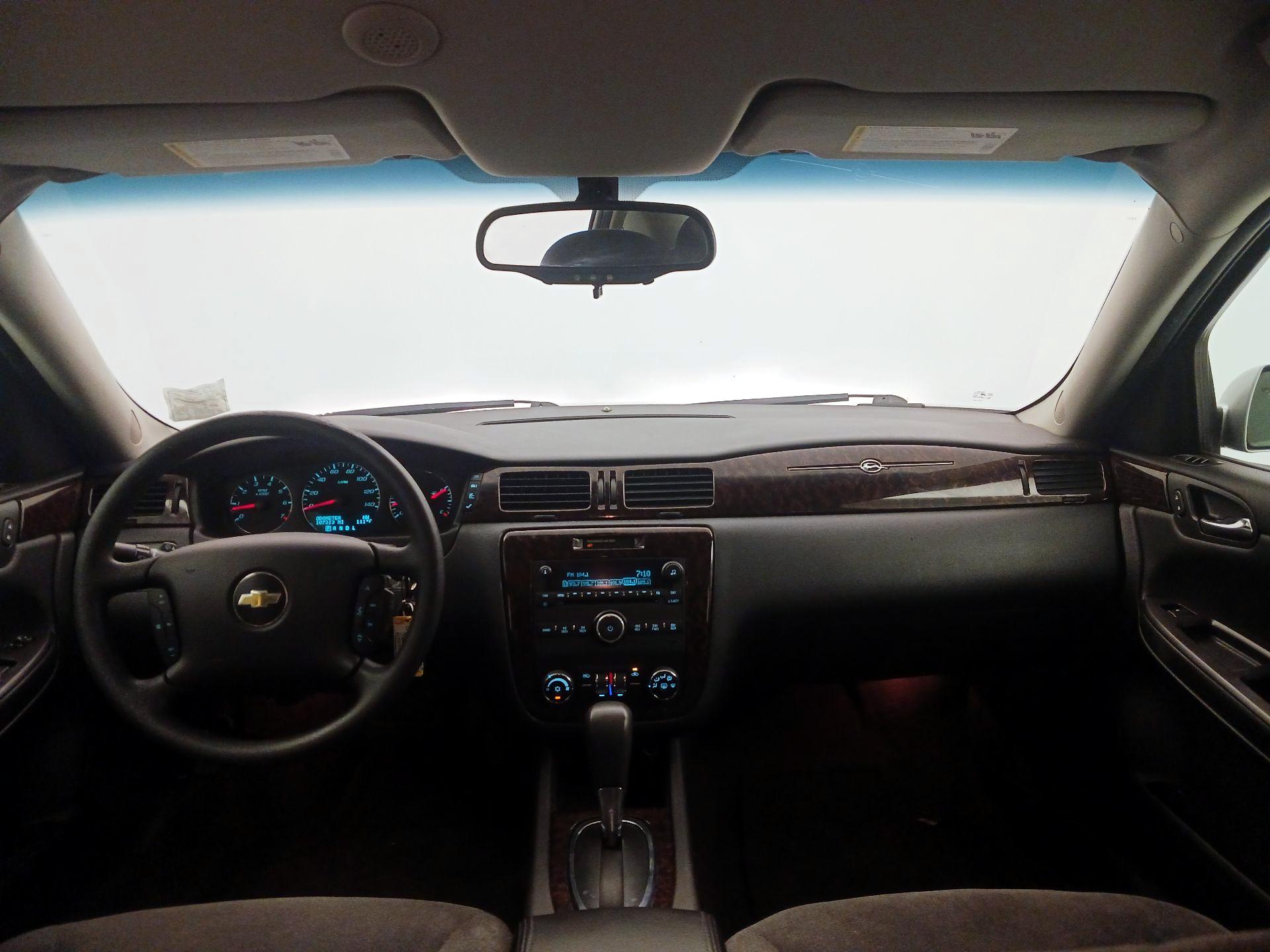 Thumbnail: 2016 Chevrolet Impala - 9