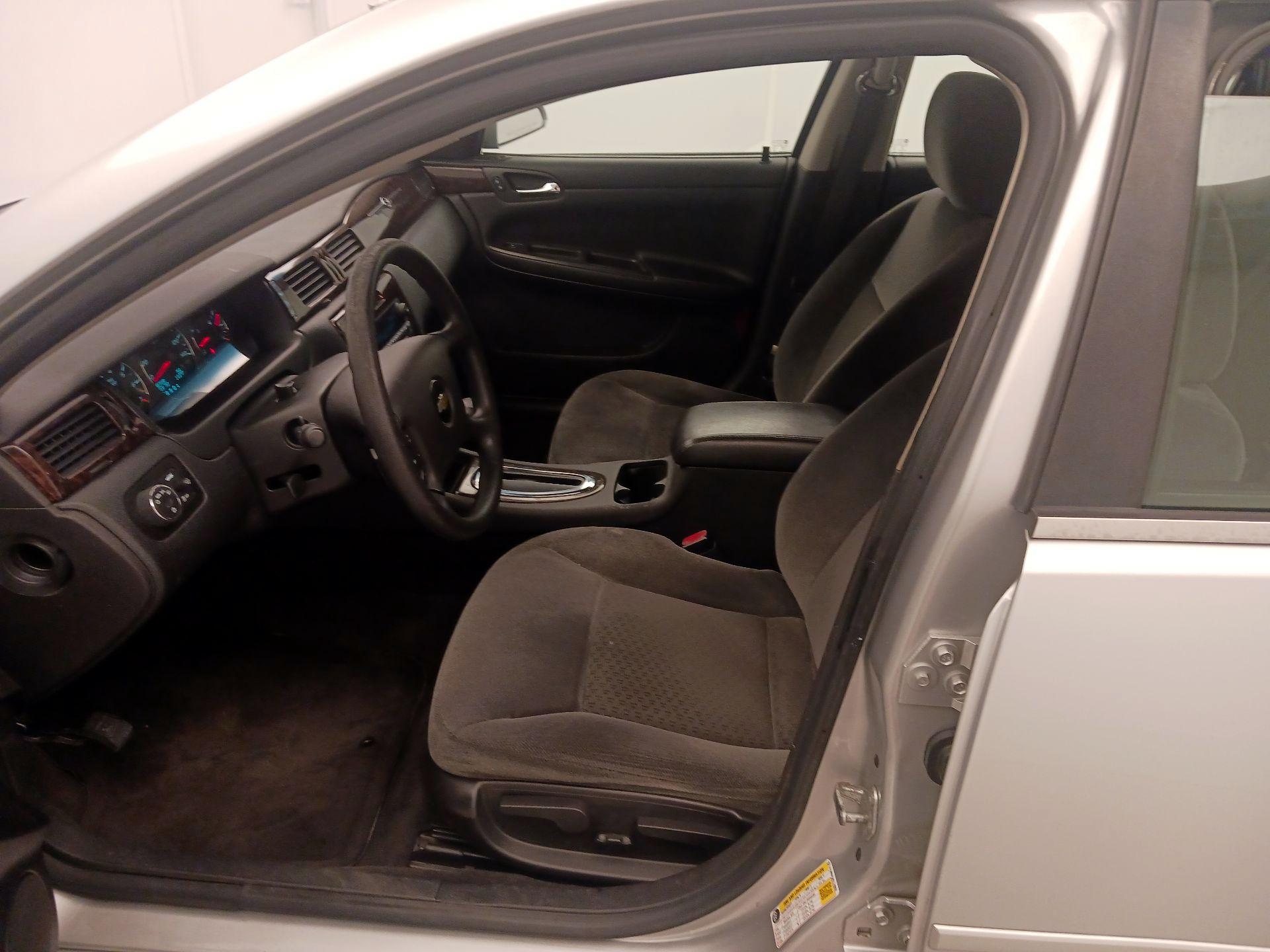 Thumbnail: 2016 Chevrolet Impala - 11