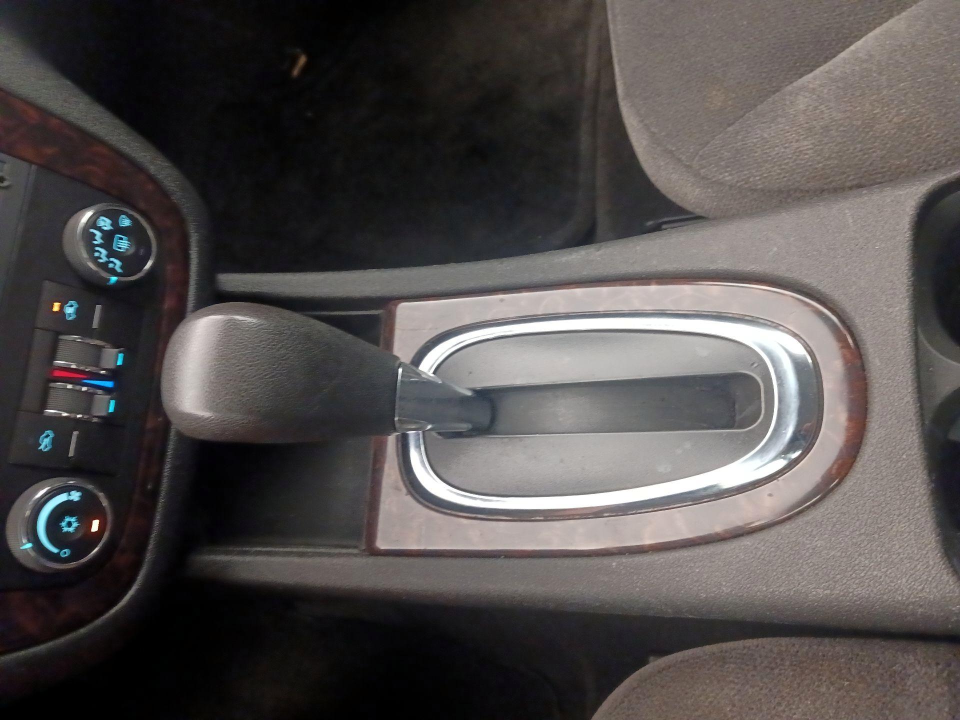 Thumbnail: 2016 Chevrolet Impala - 16