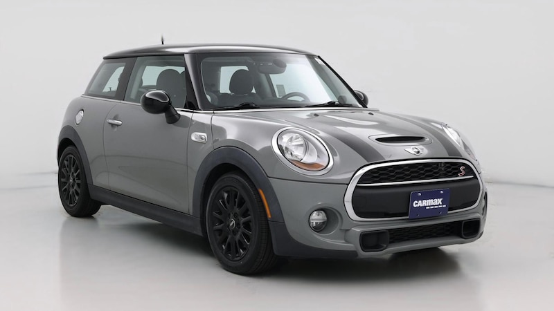 2015 MINI Cooper Hardtop S Hero Image