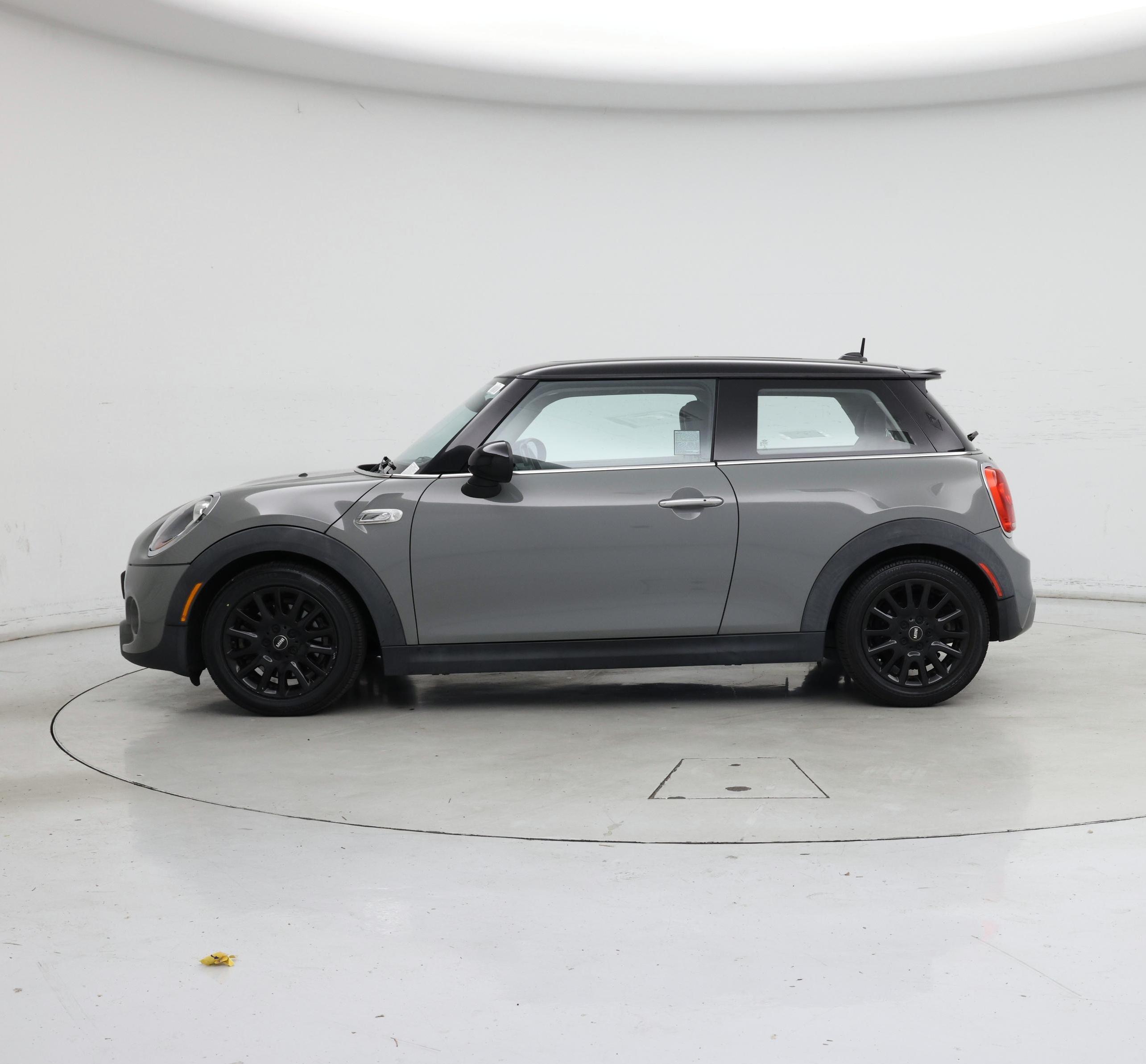Thumbnail: 2015 MINI Cooper Hardtop - 3