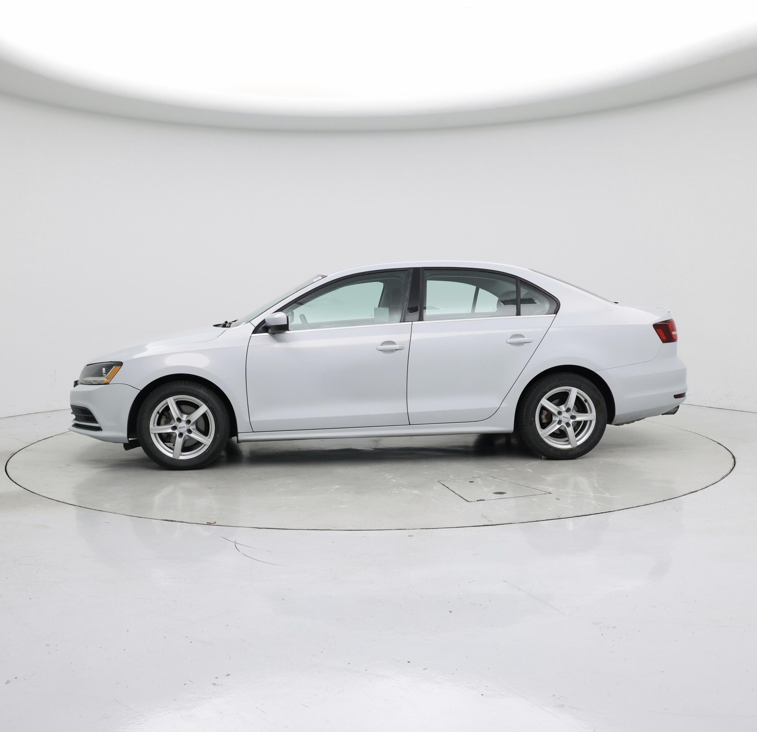 Thumbnail: 2017 Volkswagen Jetta - 3