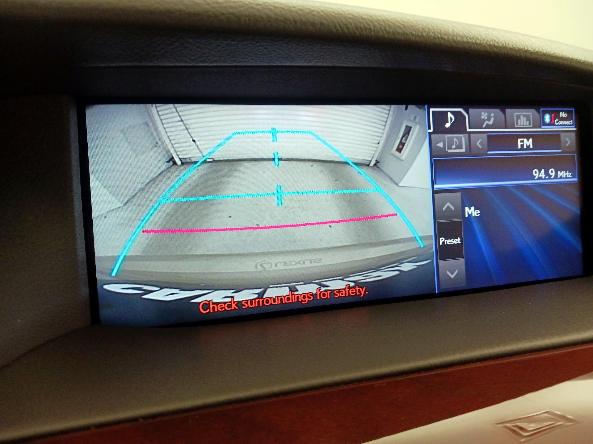 Thumbnail: 2014 Lexus LS - 15