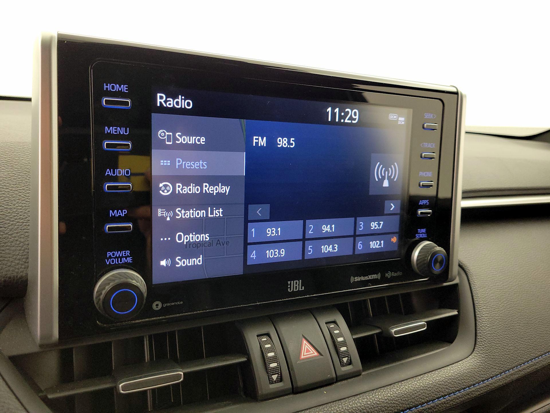 Thumbnail: 2019 Toyota RAV4 - 16