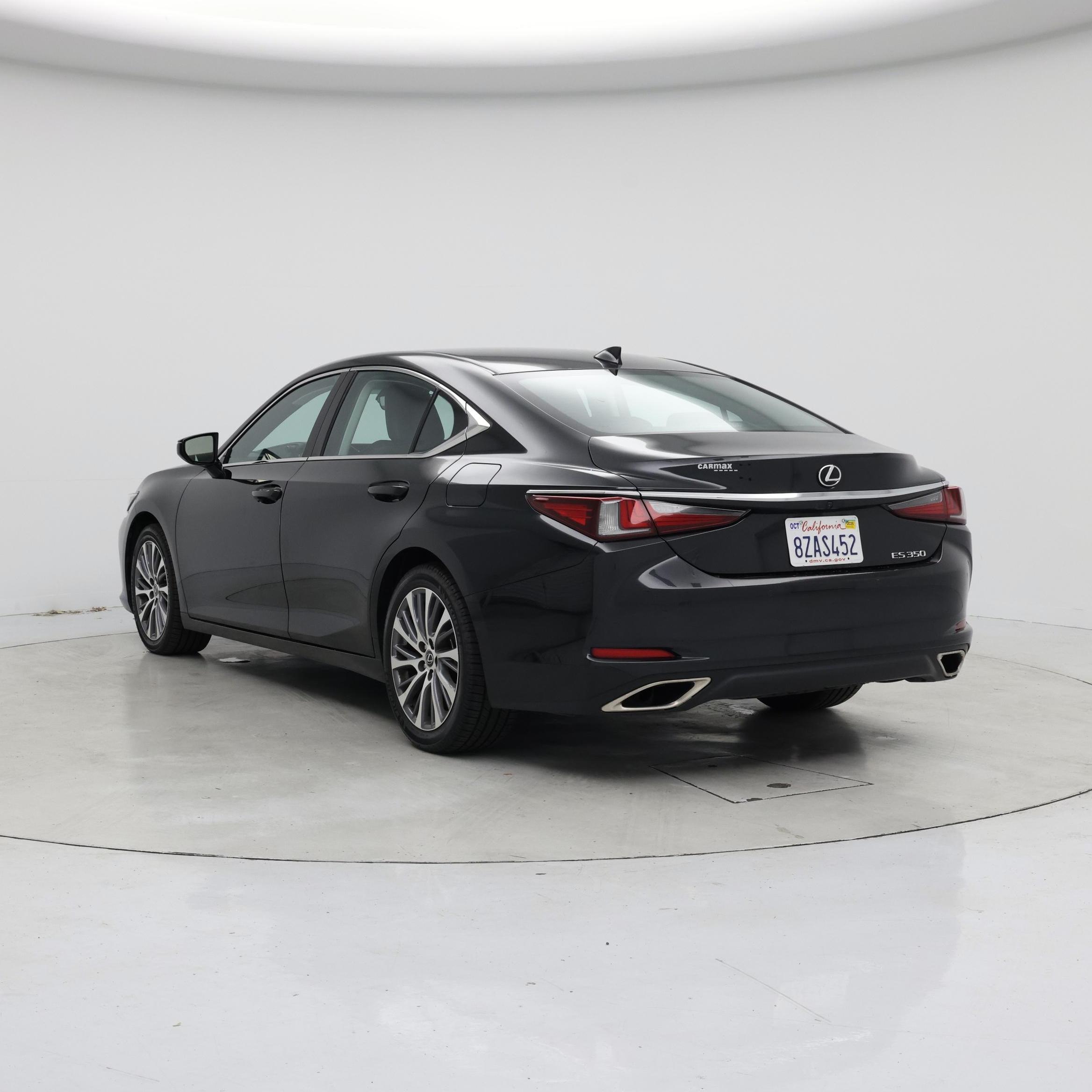 Thumbnail: 2021 Lexus ES - 2