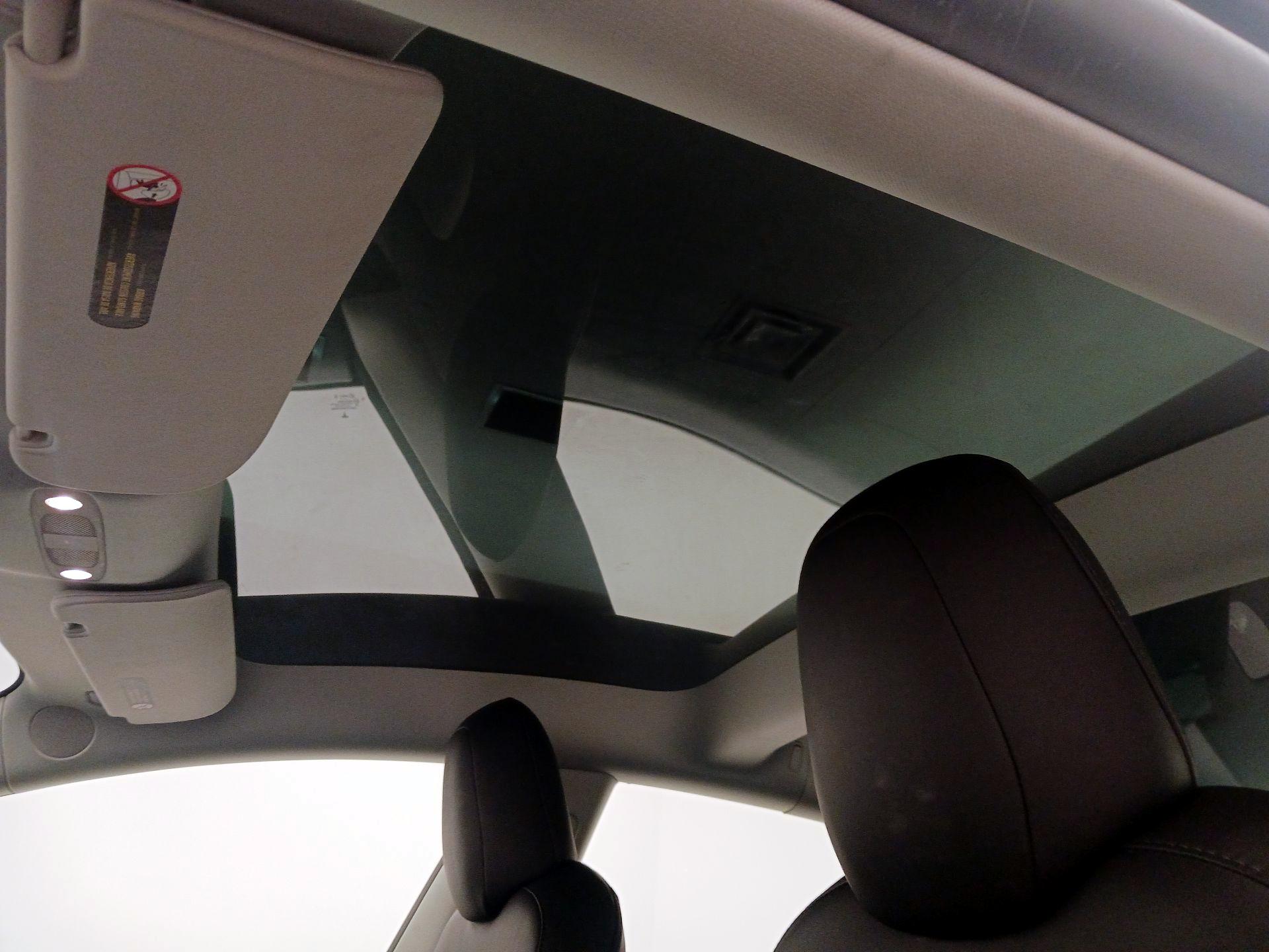 Thumbnail: 2022 Tesla Model 3 - 18