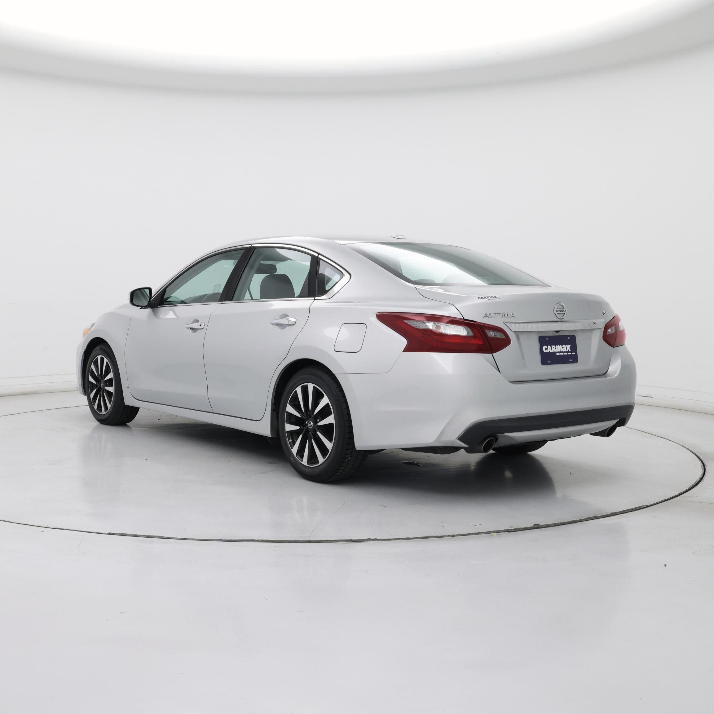 Thumbnail: 2018 Nissan Altima - 2