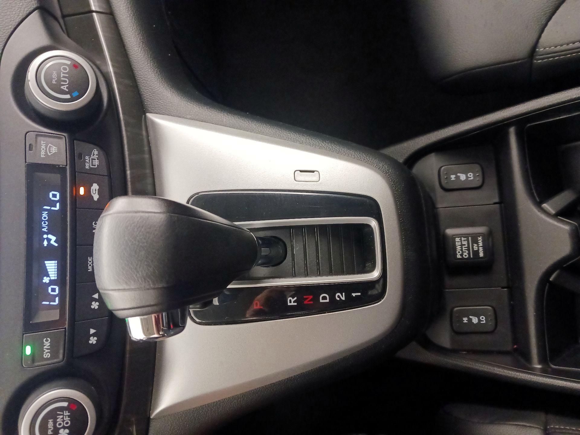 Thumbnail: 2013 Honda CR-V - 18