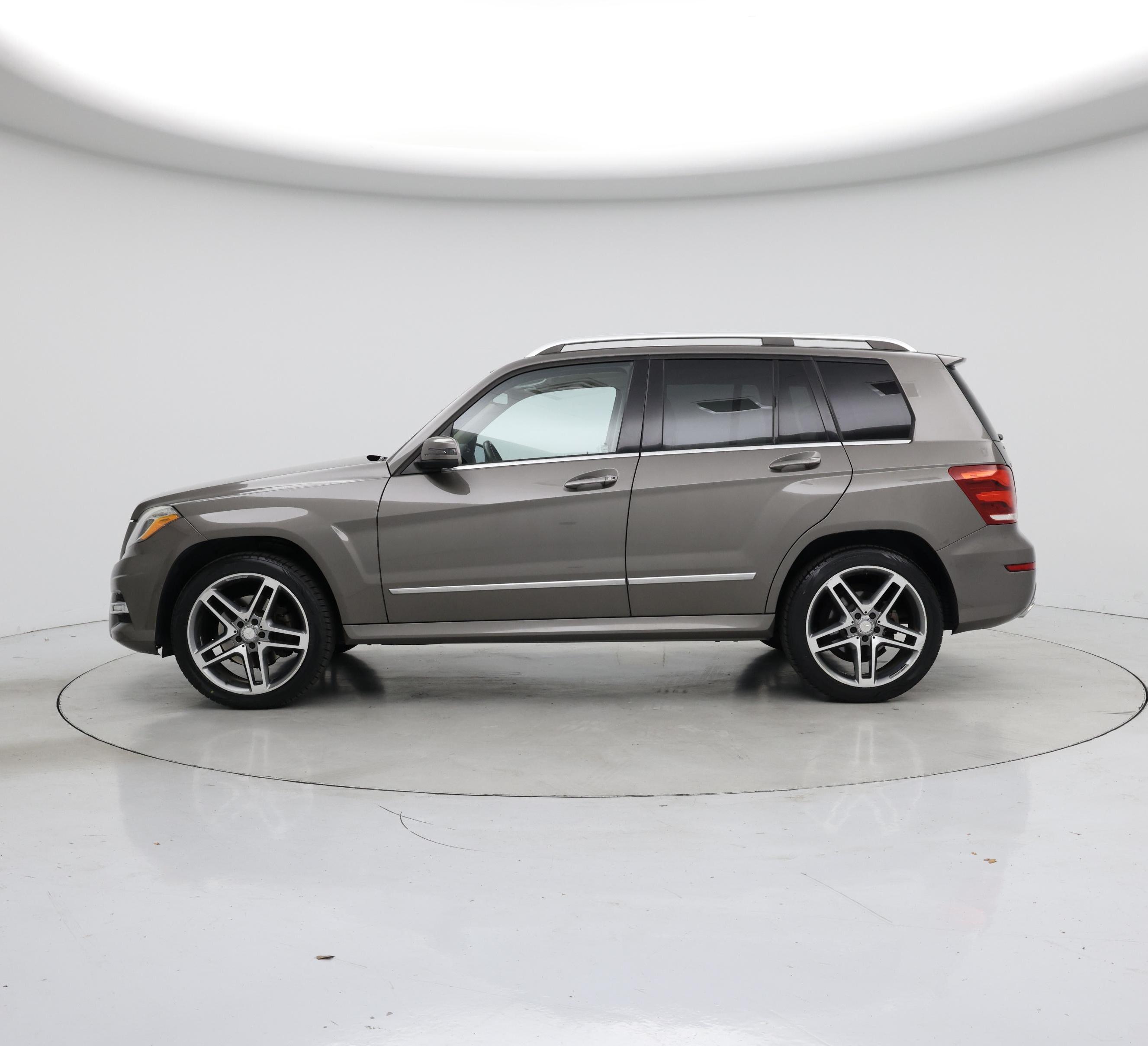 Thumbnail: 2015 Mercedes-Benz GLK - 3