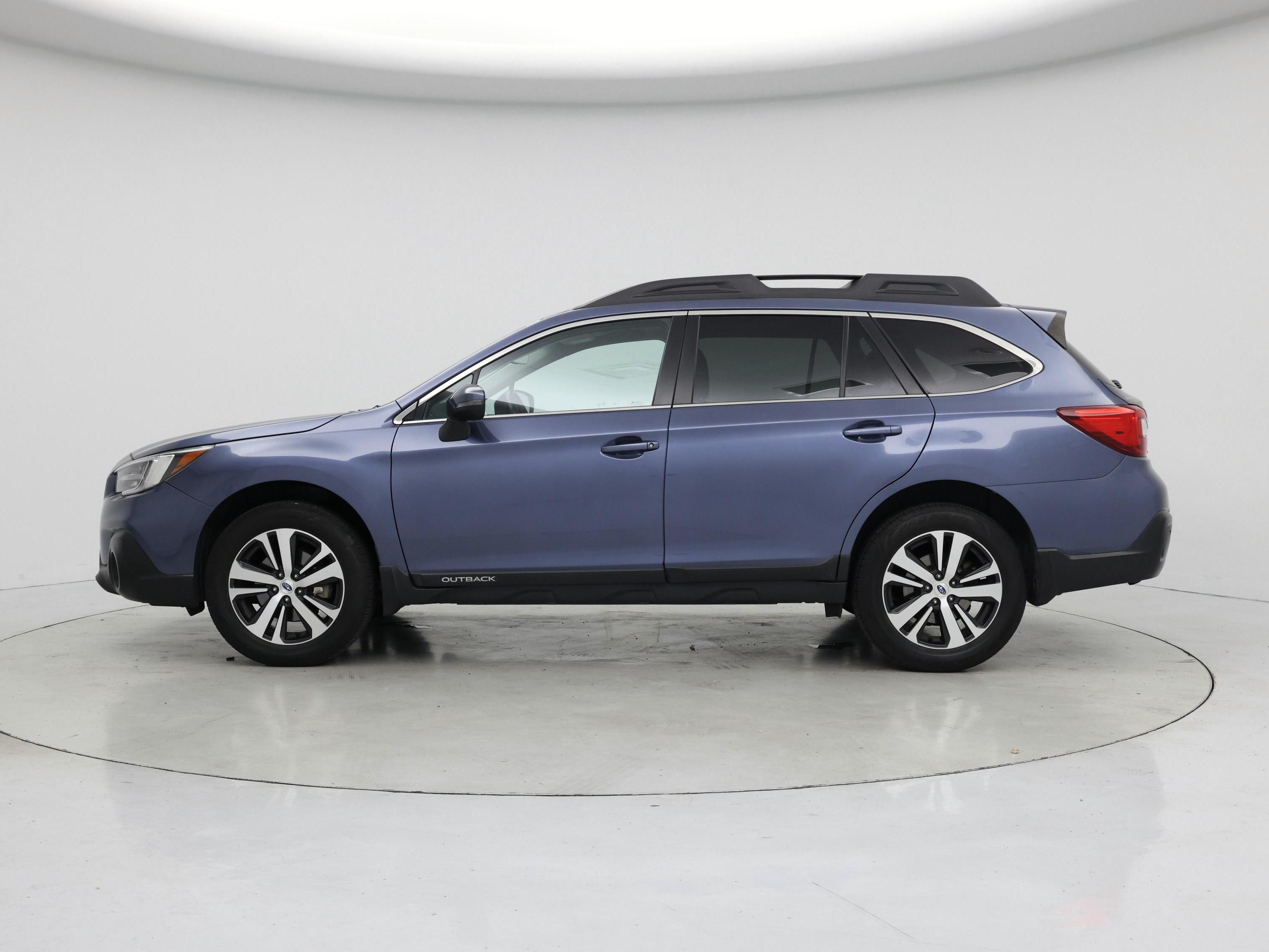 Thumbnail: 2018 Subaru Outback - 3