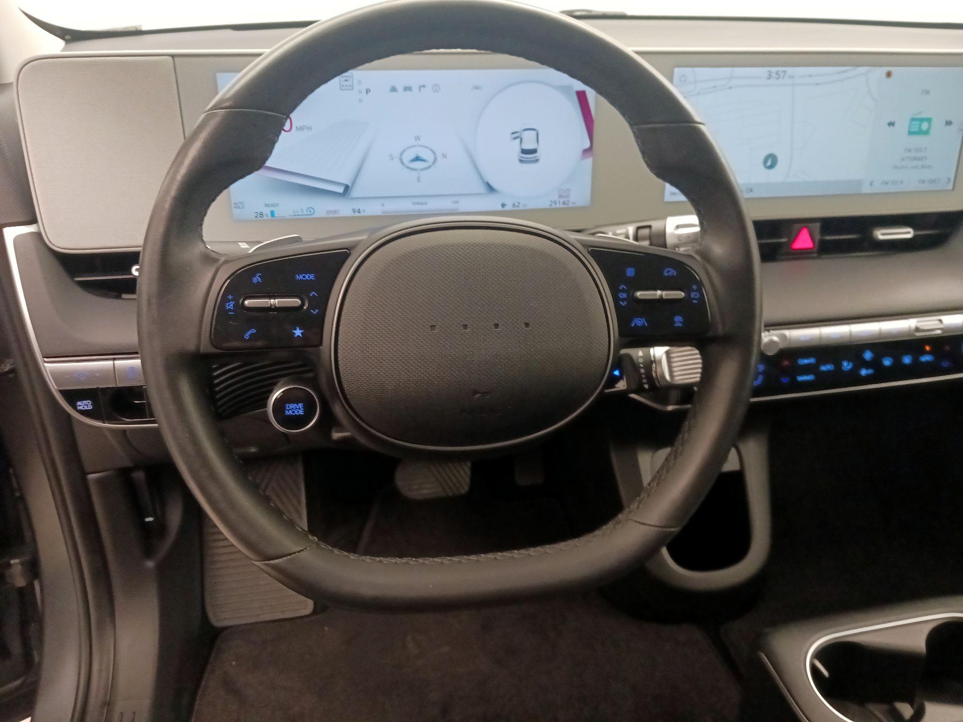 Thumbnail: 2022 Hyundai Ioniq 5 - 10