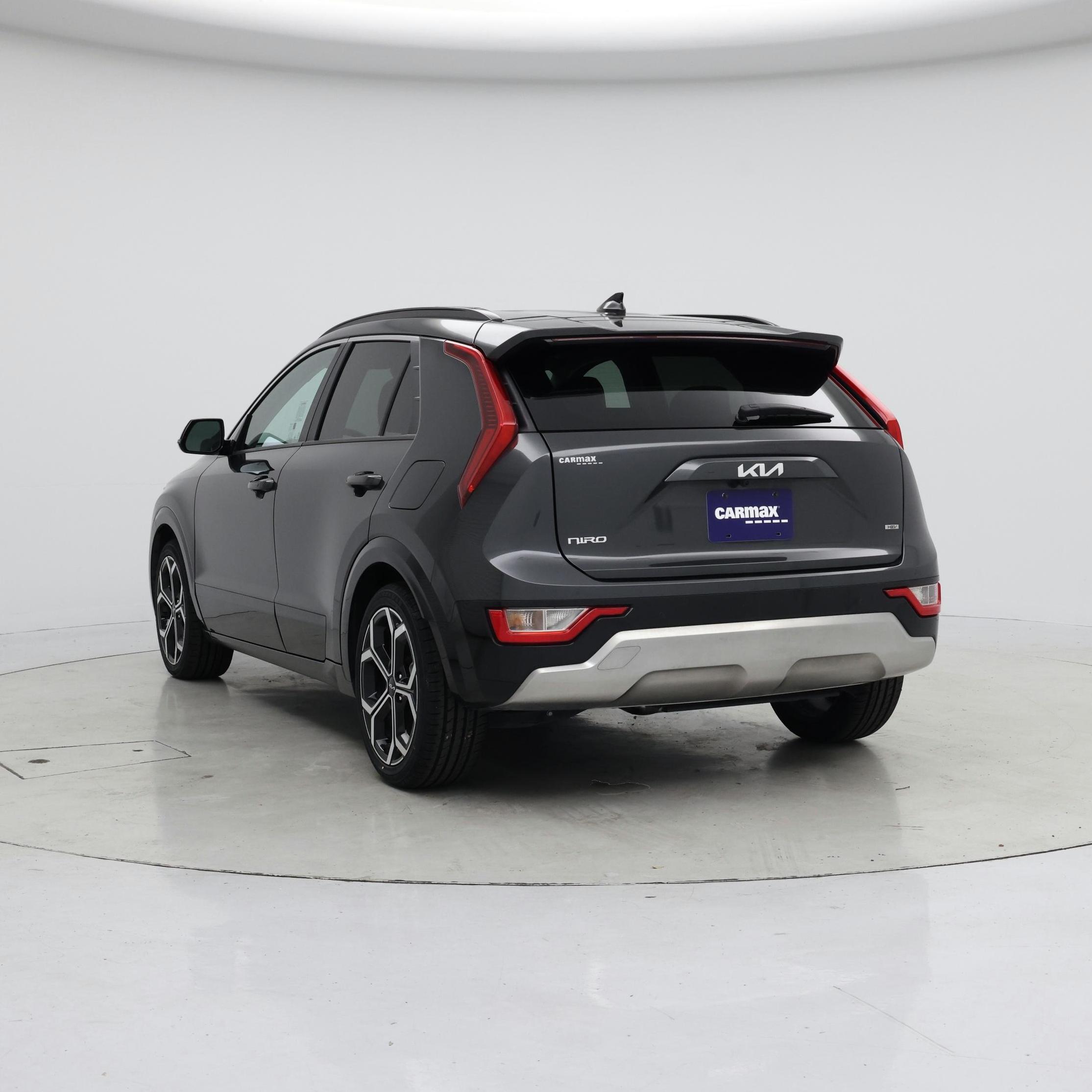 Thumbnail: 2023 Kia Niro - 2