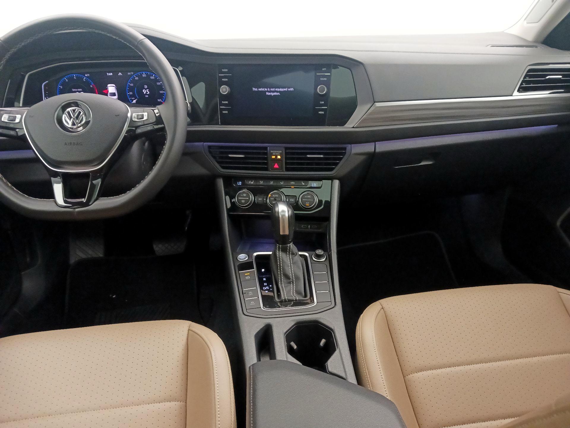 Thumbnail: 2021 Volkswagen Jetta - 9
